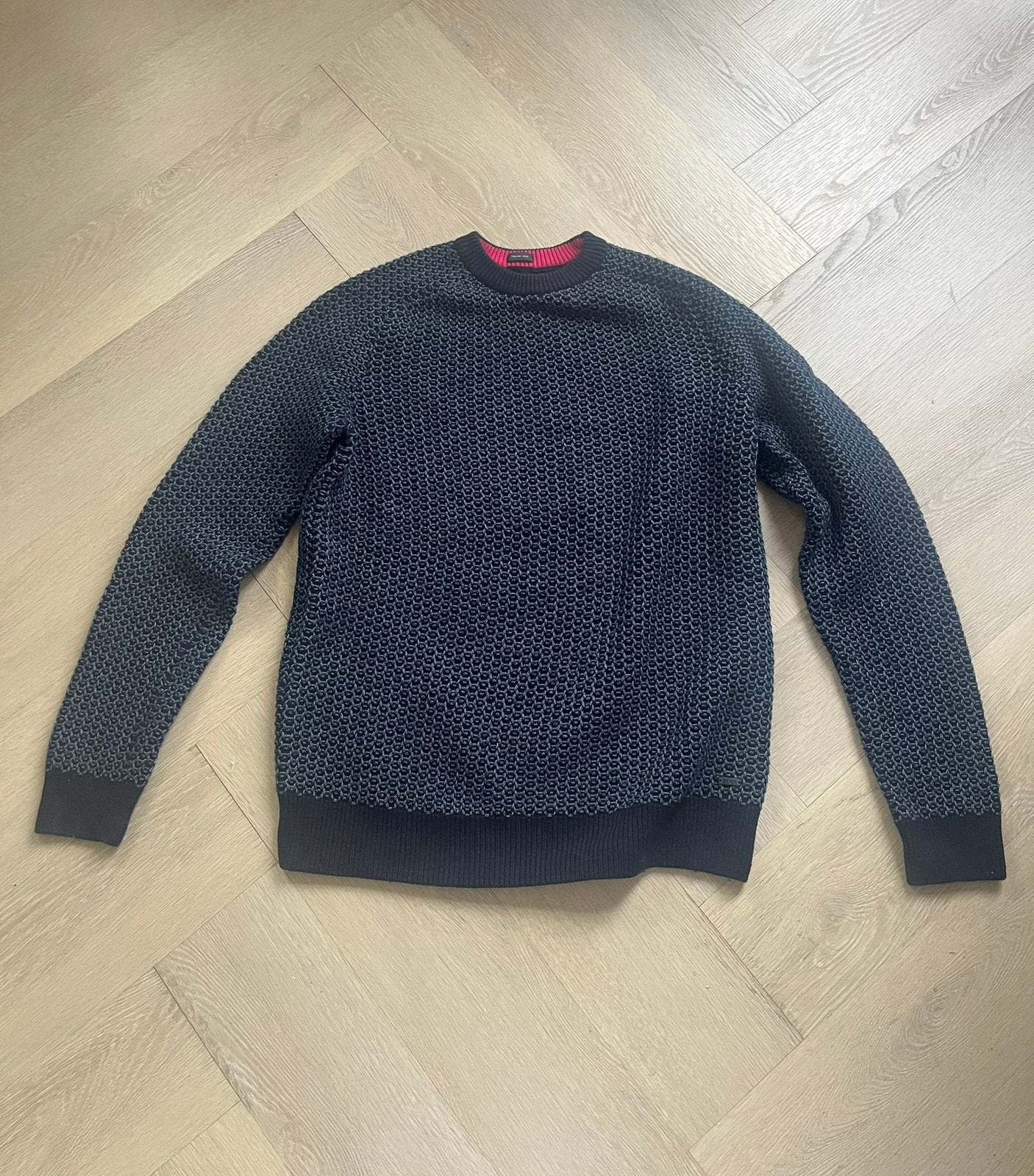 Hugo Boss pullover, trui maat M, 48/50 nieuw origineel, Nieuw, Hugo Boss, Verzenden, Maat 48/50 (M)