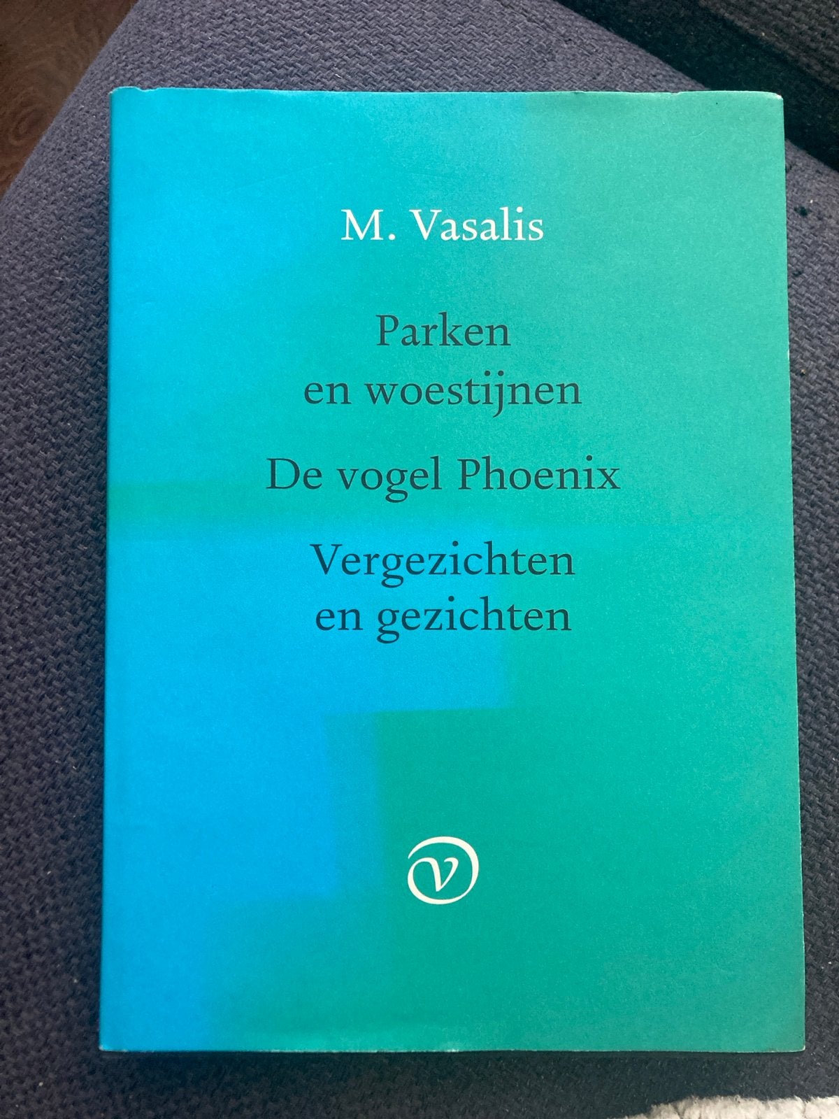 M. Vasalis gebundeld Parken en woestijnen / De vogel Phoenix, Boeken, Ophalen of Verzenden, Gelezen, Eén auteur