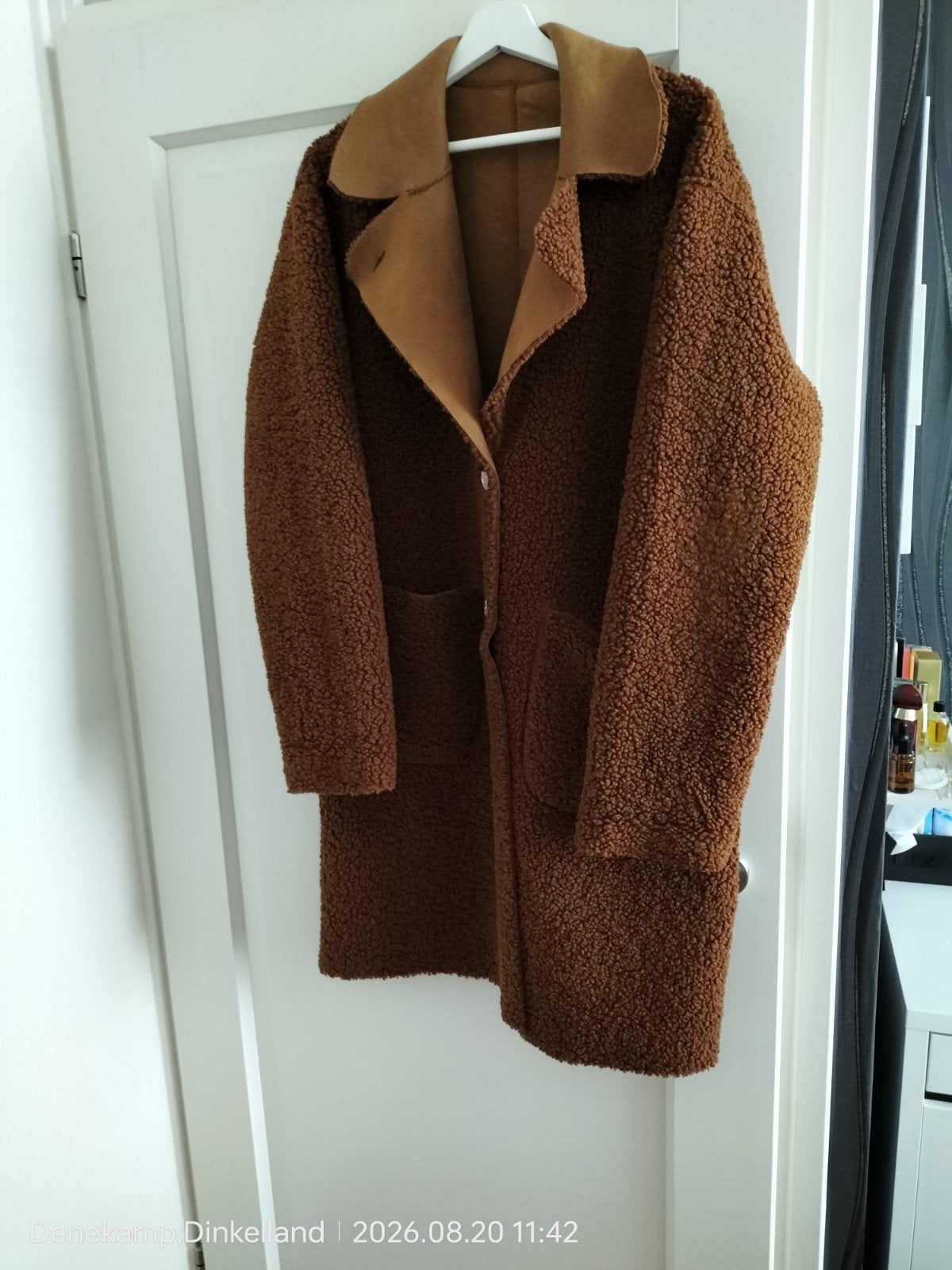 fluffy jas, Kleding | Dames, Ophalen of Verzenden, Zo goed als nieuw, Maat 42/44 (L)