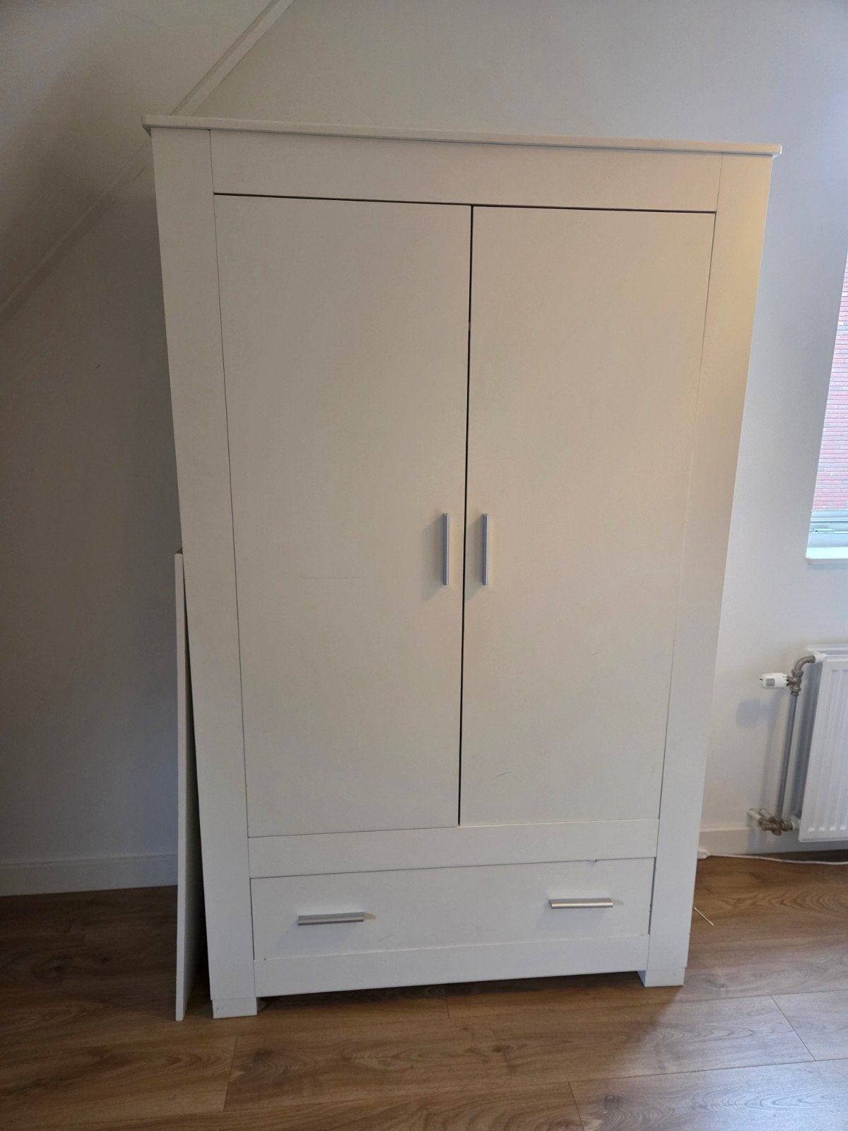 Witte kledingkast met lade en hangruimte, Gebruikt, 100 tot 150 cm, Modern, 150 tot 200 cm