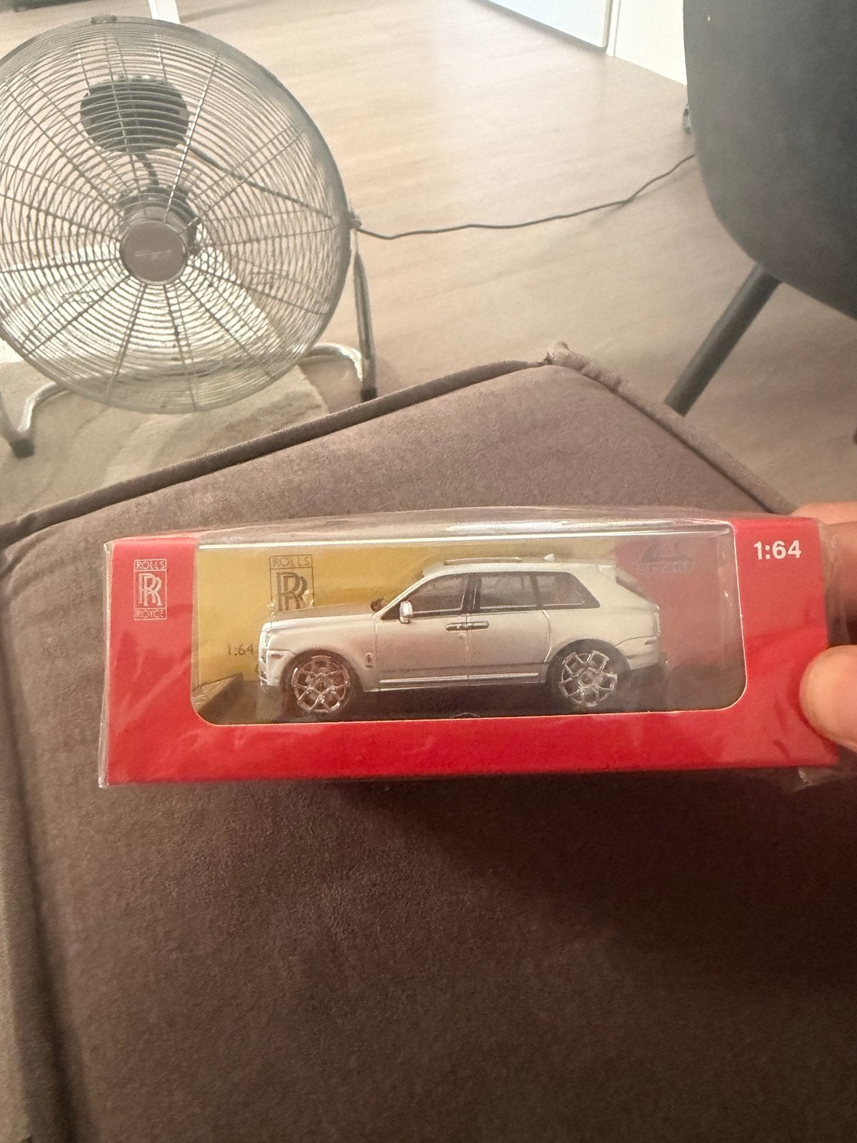SCA ING 1:64 Cullinan SUV Gegoten Modelauto, Hobby en Vrije tijd, Ophalen, Nieuw, Auto
