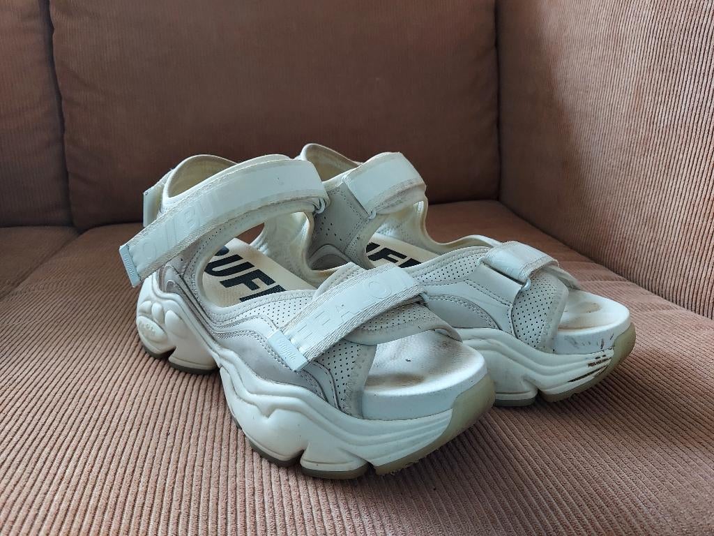 Buffalo sandalen 42, Wit, Onbekend, Gedragen, Sandalen of Muiltjes