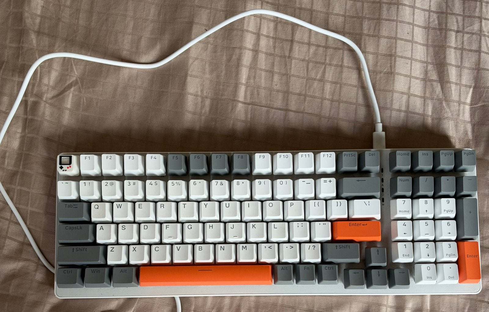 fuegobird mechanical keyboard k3, Ophalen of Verzenden, Zo goed als nieuw