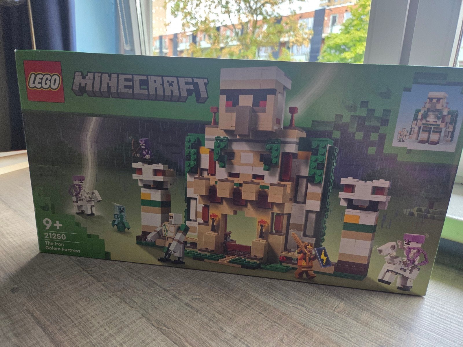 LEGO Minecraft 21250 The Iron Golem Fortress Nieuw, Minecraft, Lego, Nieuw, Ophalen of Verzenden