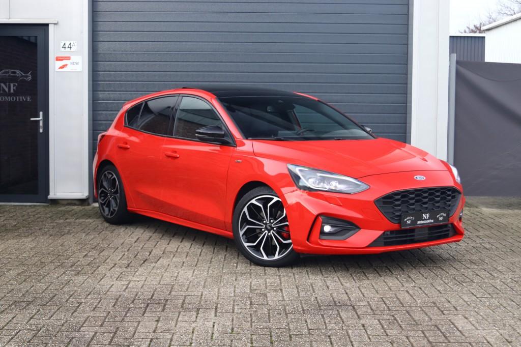 Ford FOCUS 1.5Ecoboost 182PK - ST-Line - Panorama B&O HeadUp, Auto's, 15 km/l, 1363 kg, Met garantie (alle), Bedrijf