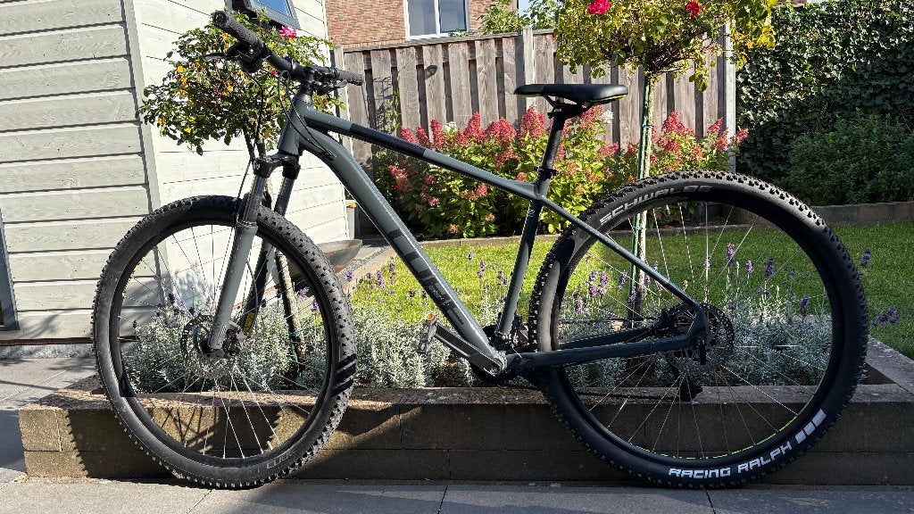 Mountanbike  - Cube