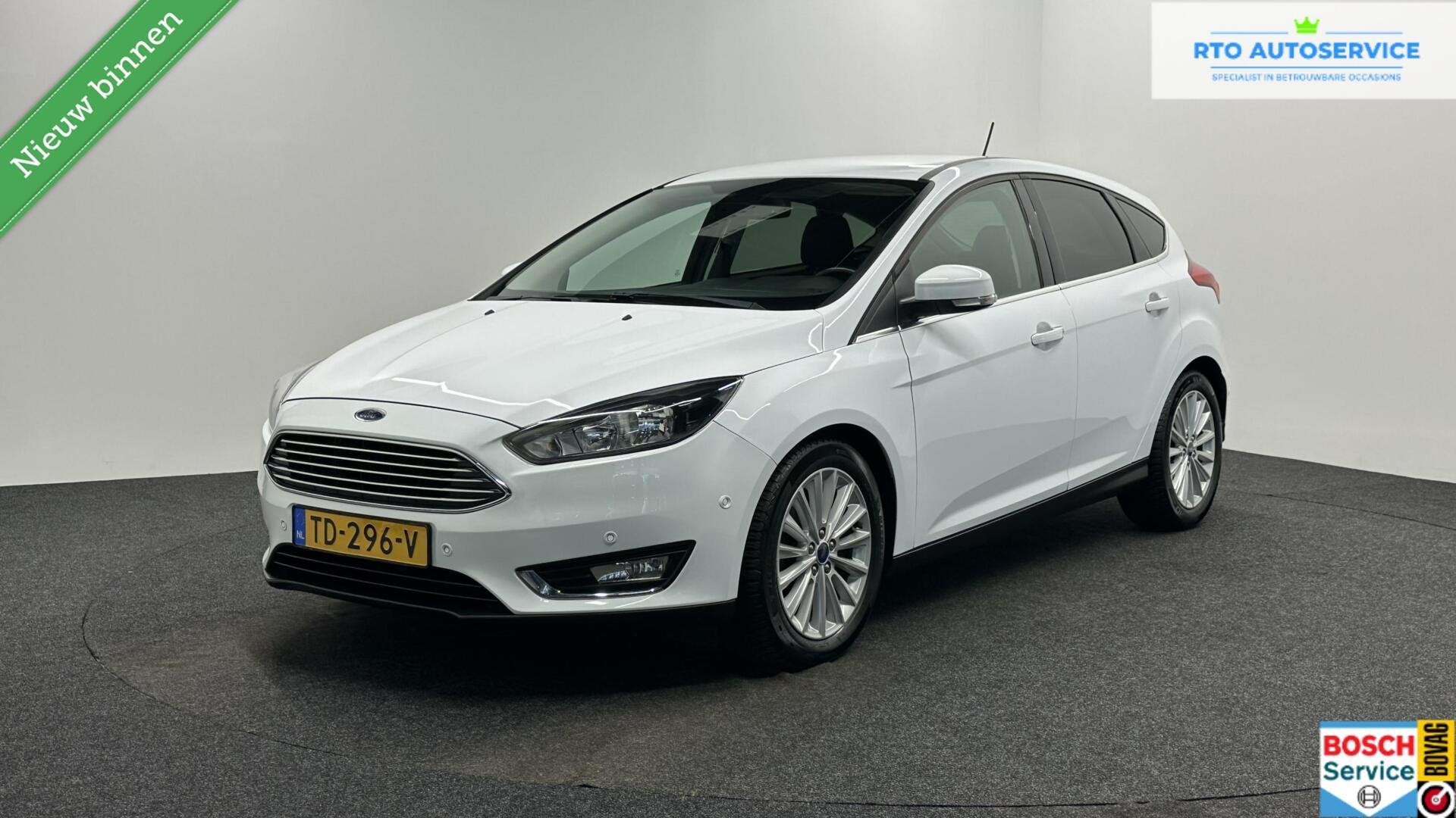 Ford Focus 1.0 EcoBoost Trend Edition Business NAVI CRUISE E, Auto's, Gebruikt, Met garantie (alle), 635 kg, Wit