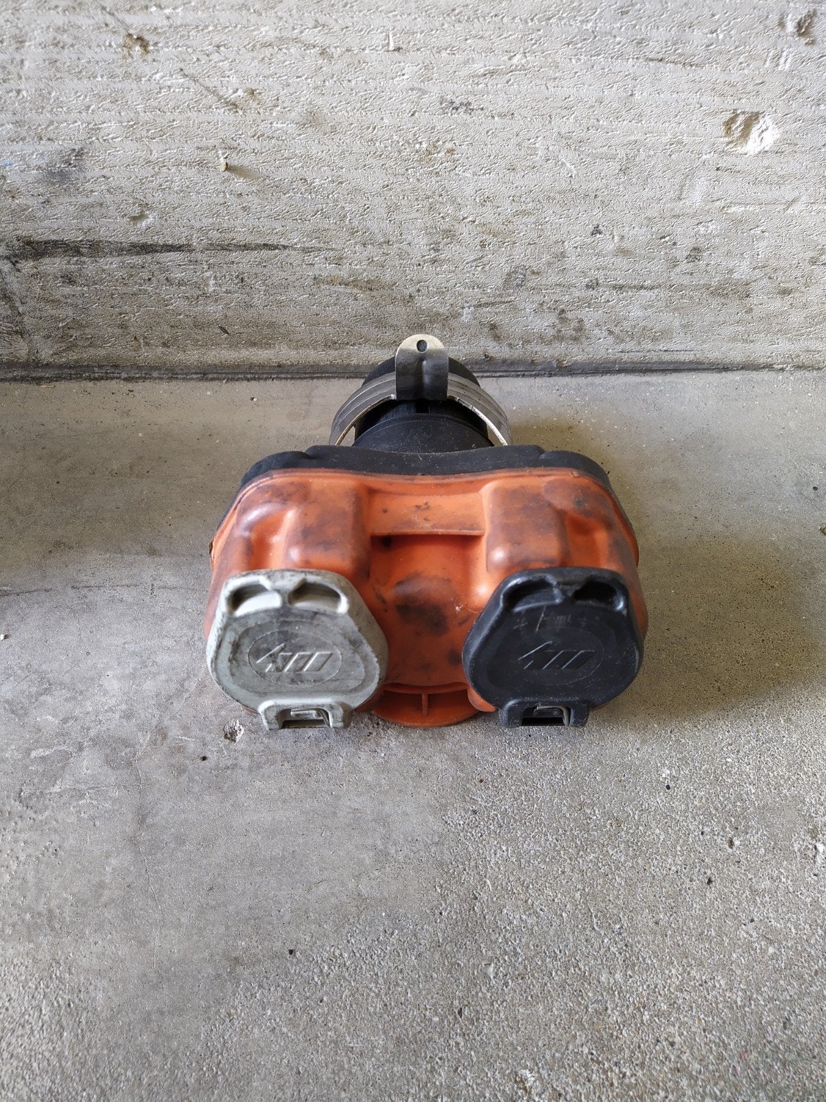 Adapter 24V 15-polig naar 2x7-polig., Ophalen of Verzenden, Gebruikt