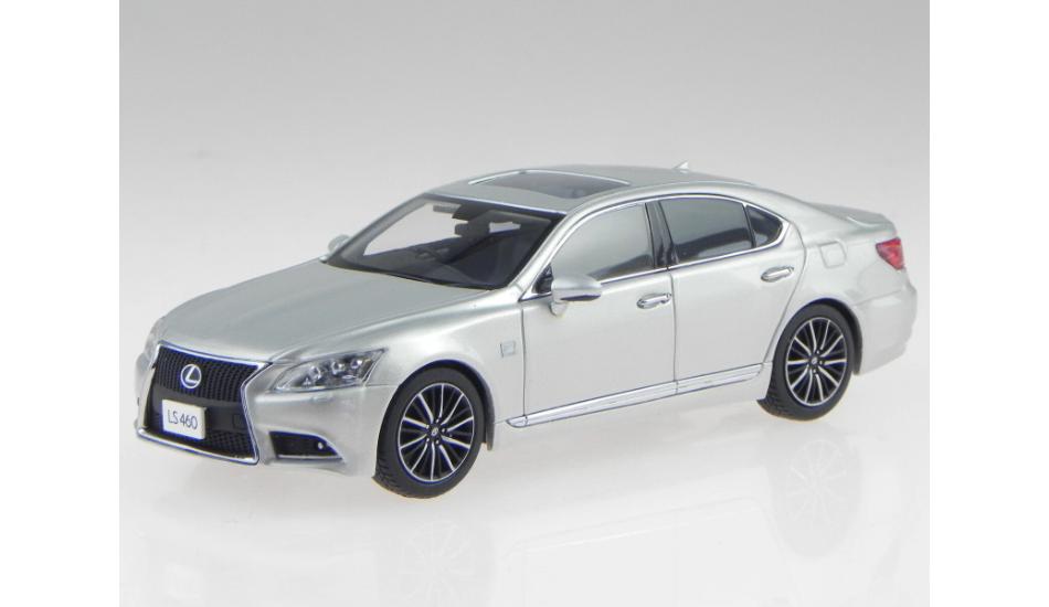 27493: Lexus LS460 -F Sport - Kyosho 1:43, Overige merken, Modelbau & Spielwaren Vordermaier, Auto, Ophalen of Verzenden