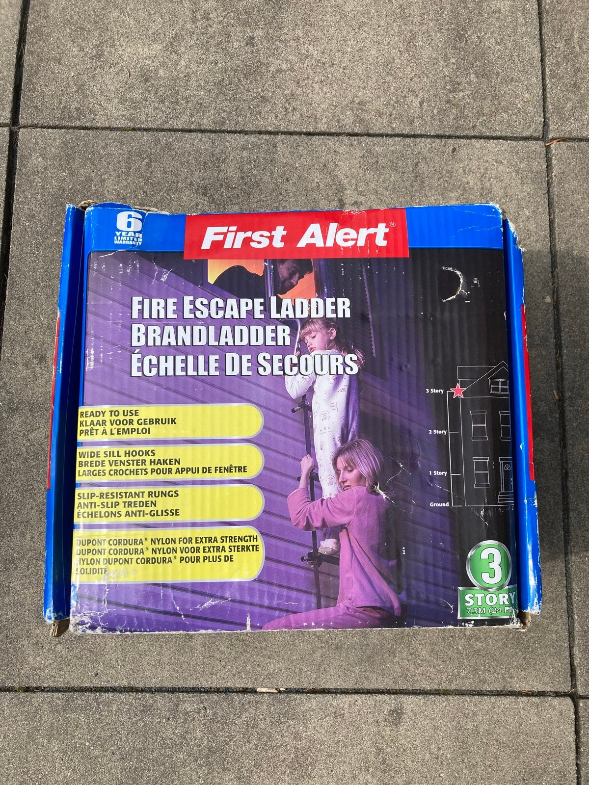 First Alert Brandladder 7.3M (24FT) - Nieuw in doos, Nieuw, Ophalen of Verzenden, Ladder, Opvouwbaar of Inschuifbaar