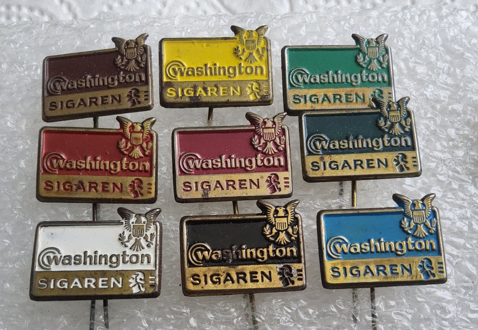 9 Vintage Washington Sigaren Speldjes - Diverse Kleuren, Ophalen of Verzenden, Gebruikt, Overige onderwerpen, Speldje of Pin
