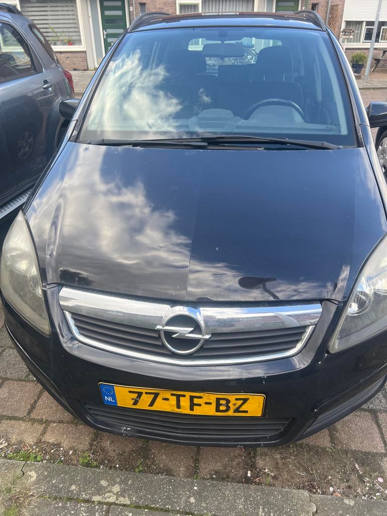 Opel Zafira 1.6 2006 Zwart, Auto's, Opel, Particulier, Zafira, Benzine, C, MPV, Handgeschakeld, Origineel Nederlands, Zwart, Voorwielaandrijving