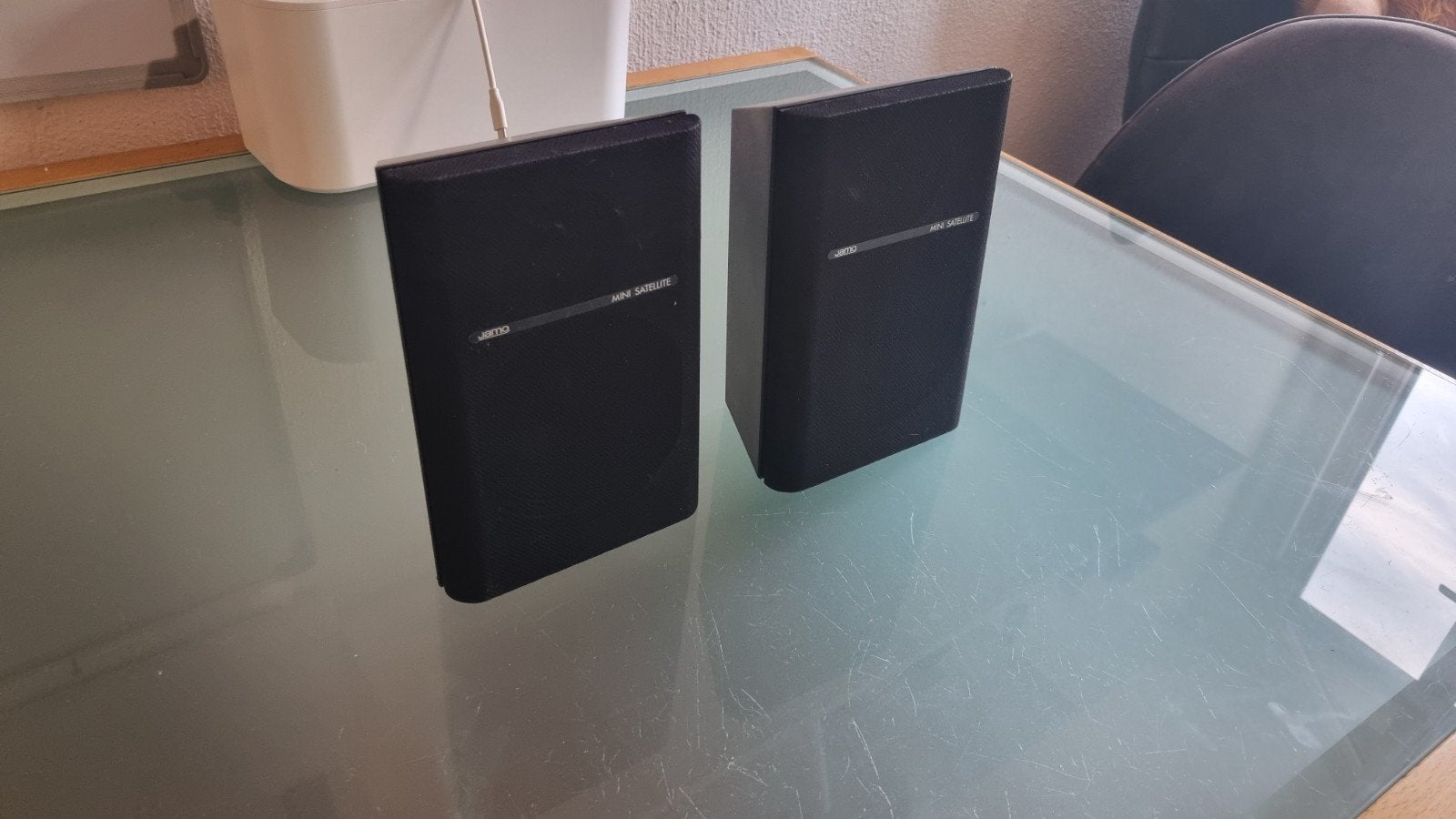 Jamo Satellite Mini speakers - Compact en Krachtig Geluid