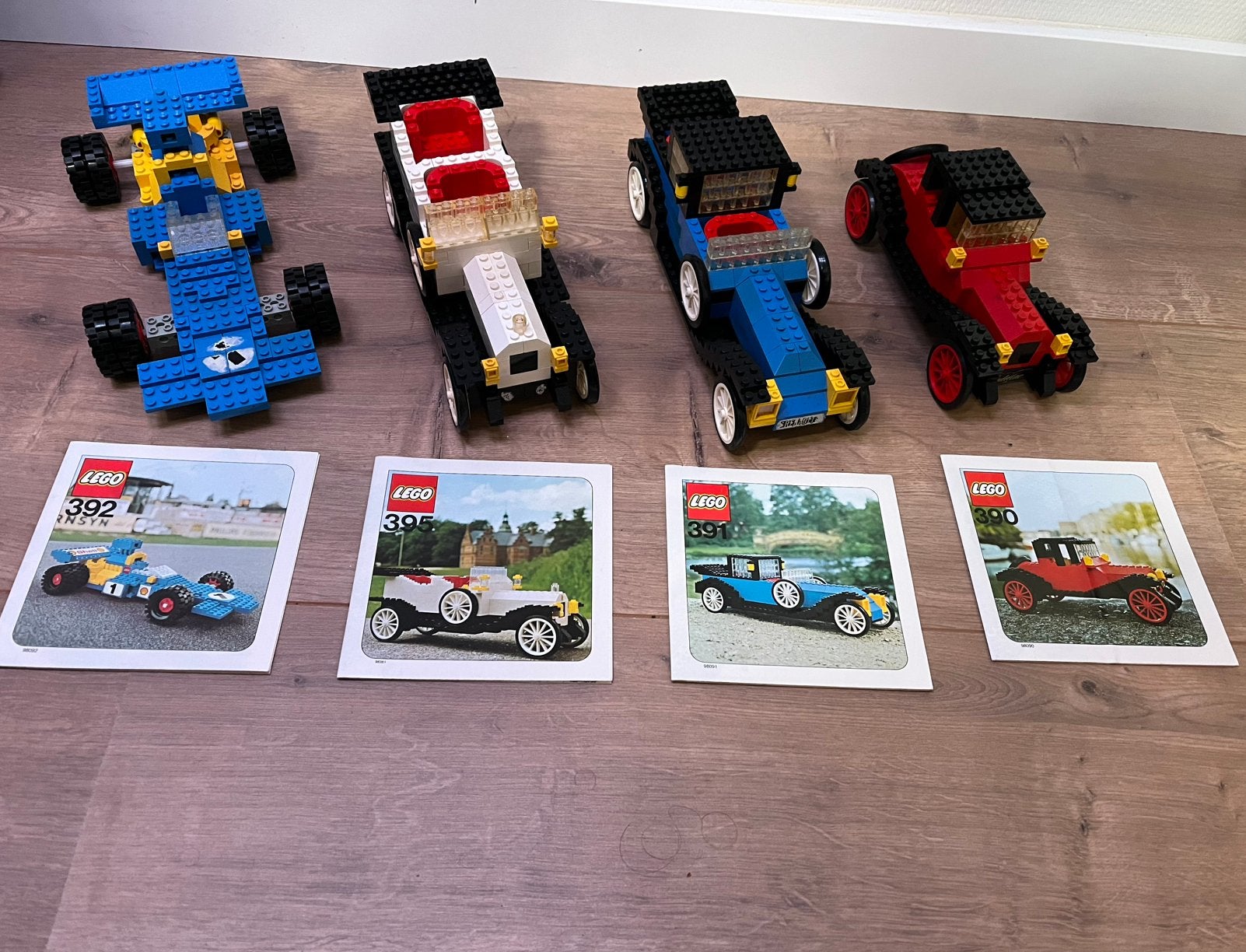 LEGO Hobby Sets 390, 391, 392, 395 Oldtimers, F1 (Jaren '70), Kinderen en Baby's, Speelgoed | Duplo en Lego, Gebruikt, Overige thema's