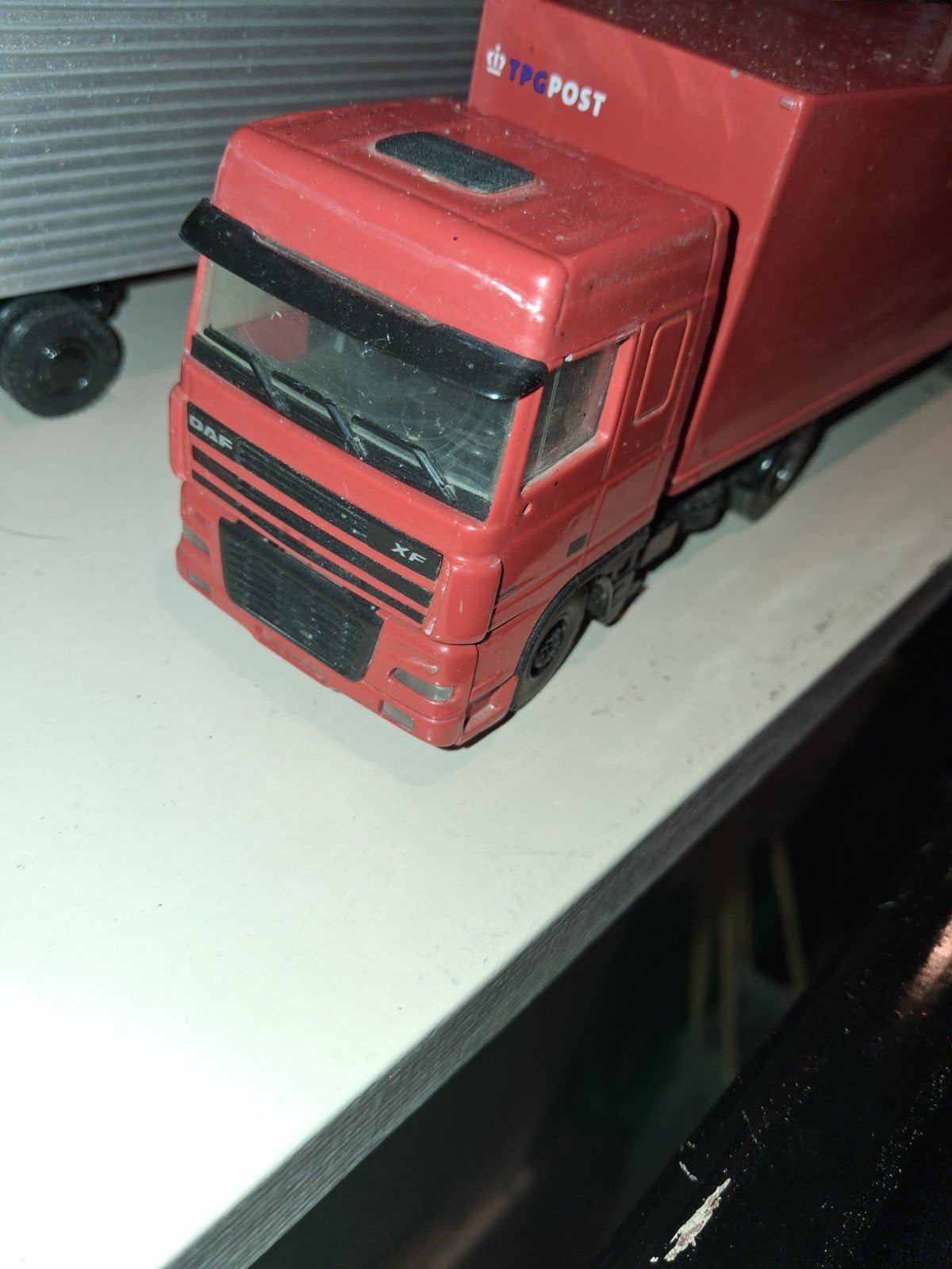 DAF XF TPG Post vrachtwagen model - Collectors item, Hobby en Vrije tijd, Overige merken, Gebruikt, 1:32 tot 1:50, Ophalen of Verzenden