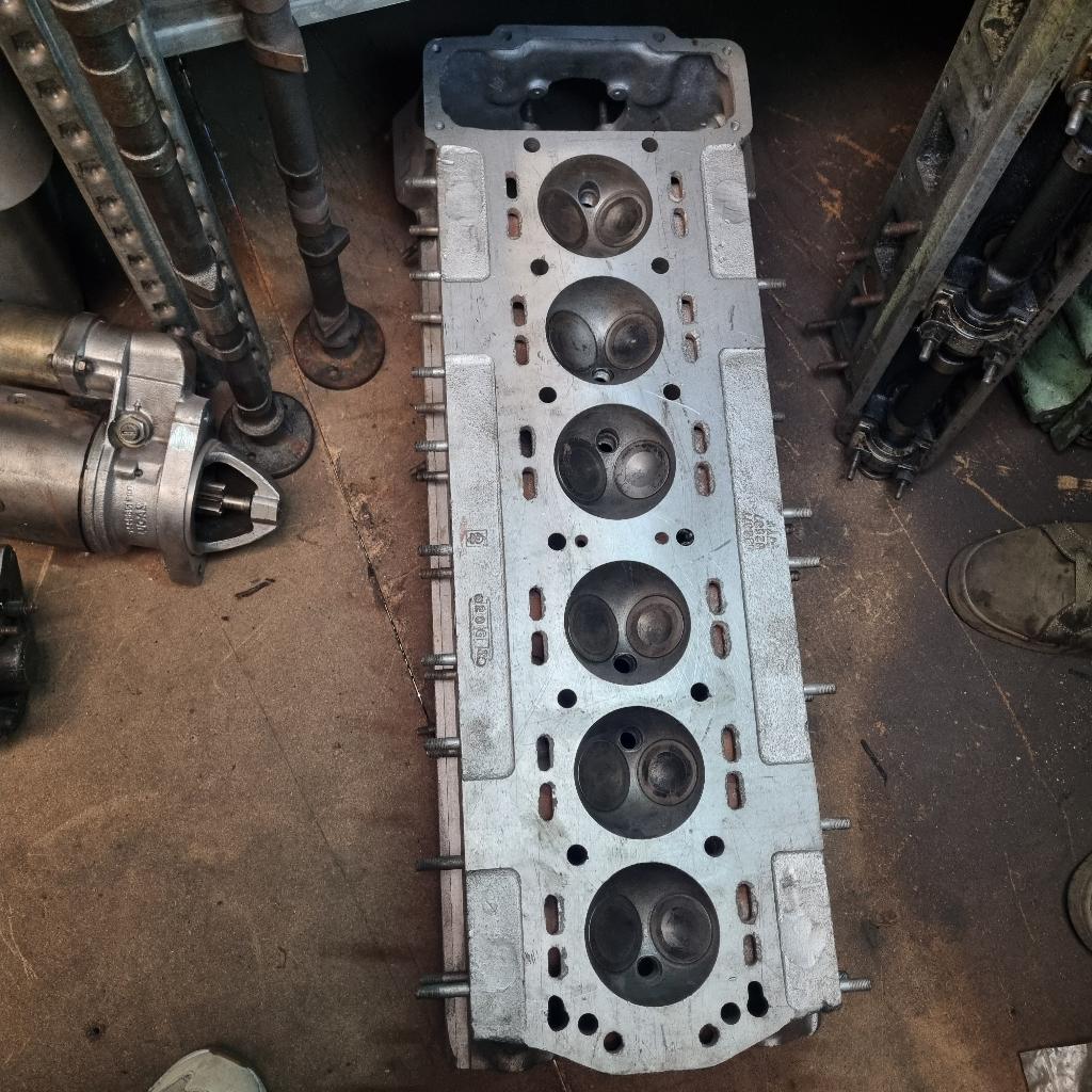 Cilinderkop Jaguar serie 2, Ophalen, Gebruikt, Jaguar