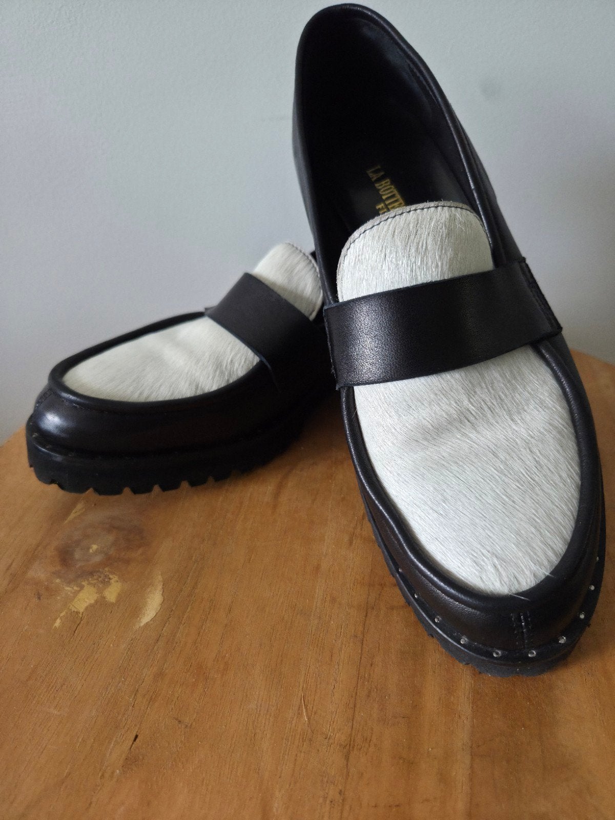 La botega del Cuoio penny loafer met kalfshaar maat 38, Kleding | Dames, Schoenen, Ophalen of Verzenden, Nieuw, Zwart