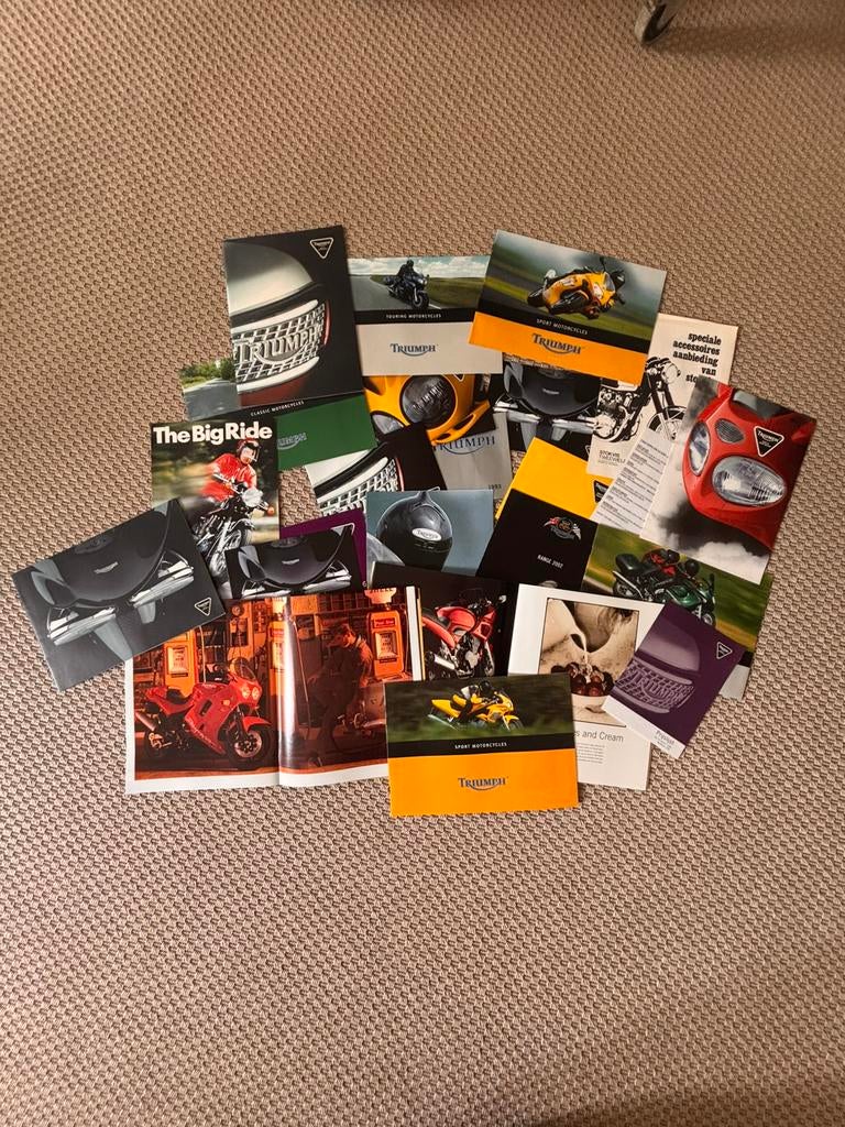 Triumph folders oud, Ophalen of Verzenden, Triumph