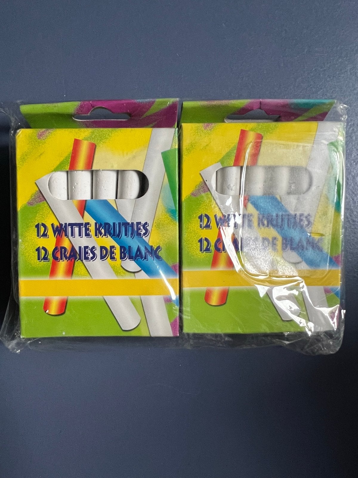 Twee pakjes krijtjes helemaal nieuw in plastic, Ophalen of Verzenden