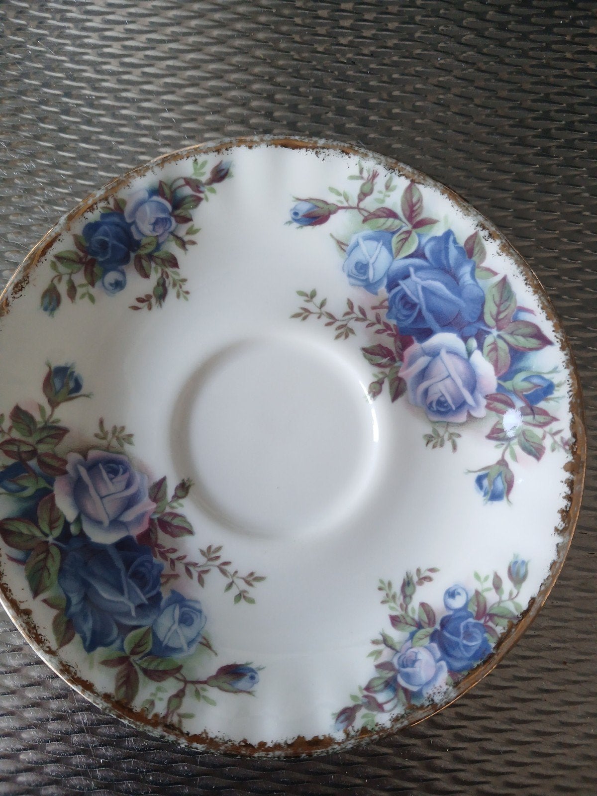 Royal Albert Moonlight Rose Schoteltje, Ophalen of Verzenden, Zo goed als nieuw, Overige stijlen, Porselein