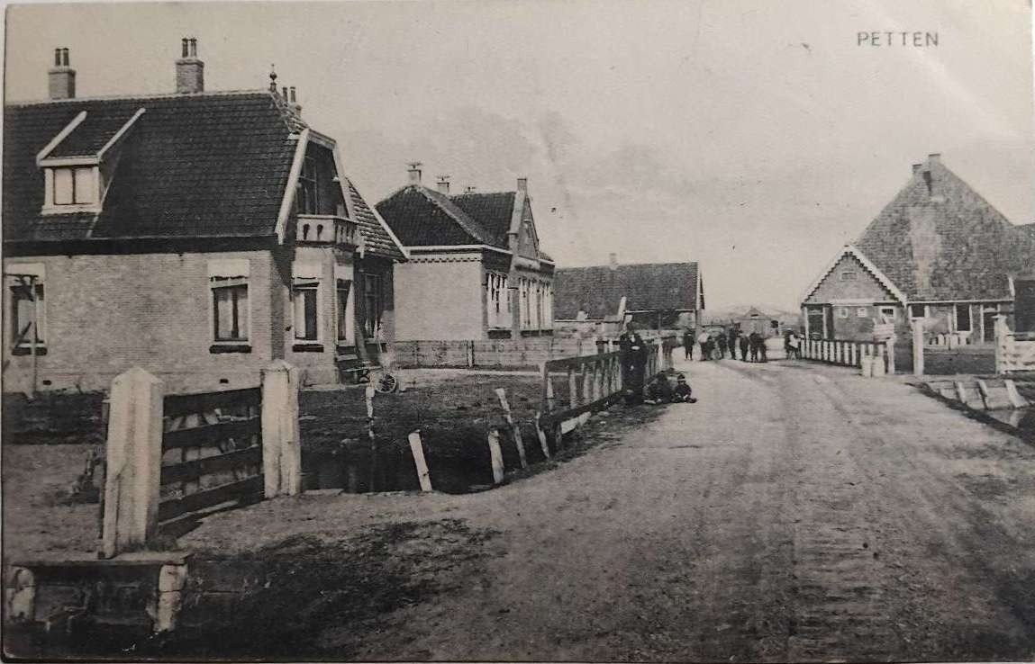 Fotokaart Petten (NH) - Dorpsgezicht 1912 (Atlantikwall), Ophalen of Verzenden, Voor 1920, Gelopen, Noord-Holland