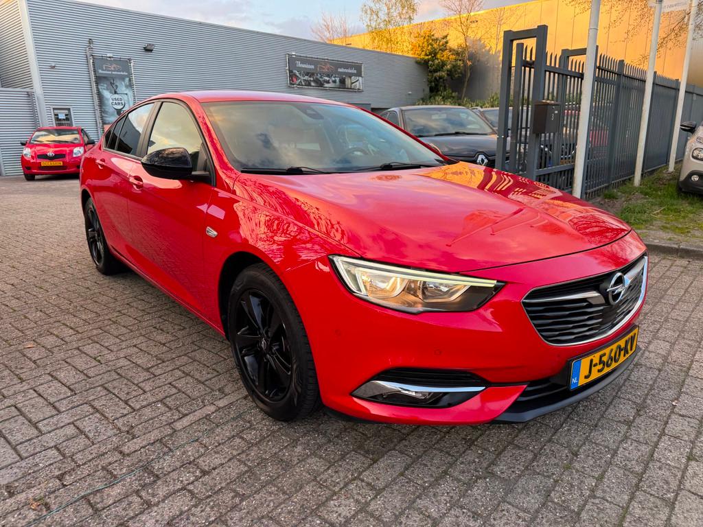Opel Insignia Grand Sport 1.5 Turbo Online Edition navi, ada, Auto's, Voorwielaandrijving, Stof, Gebruikt, 4 cilinders