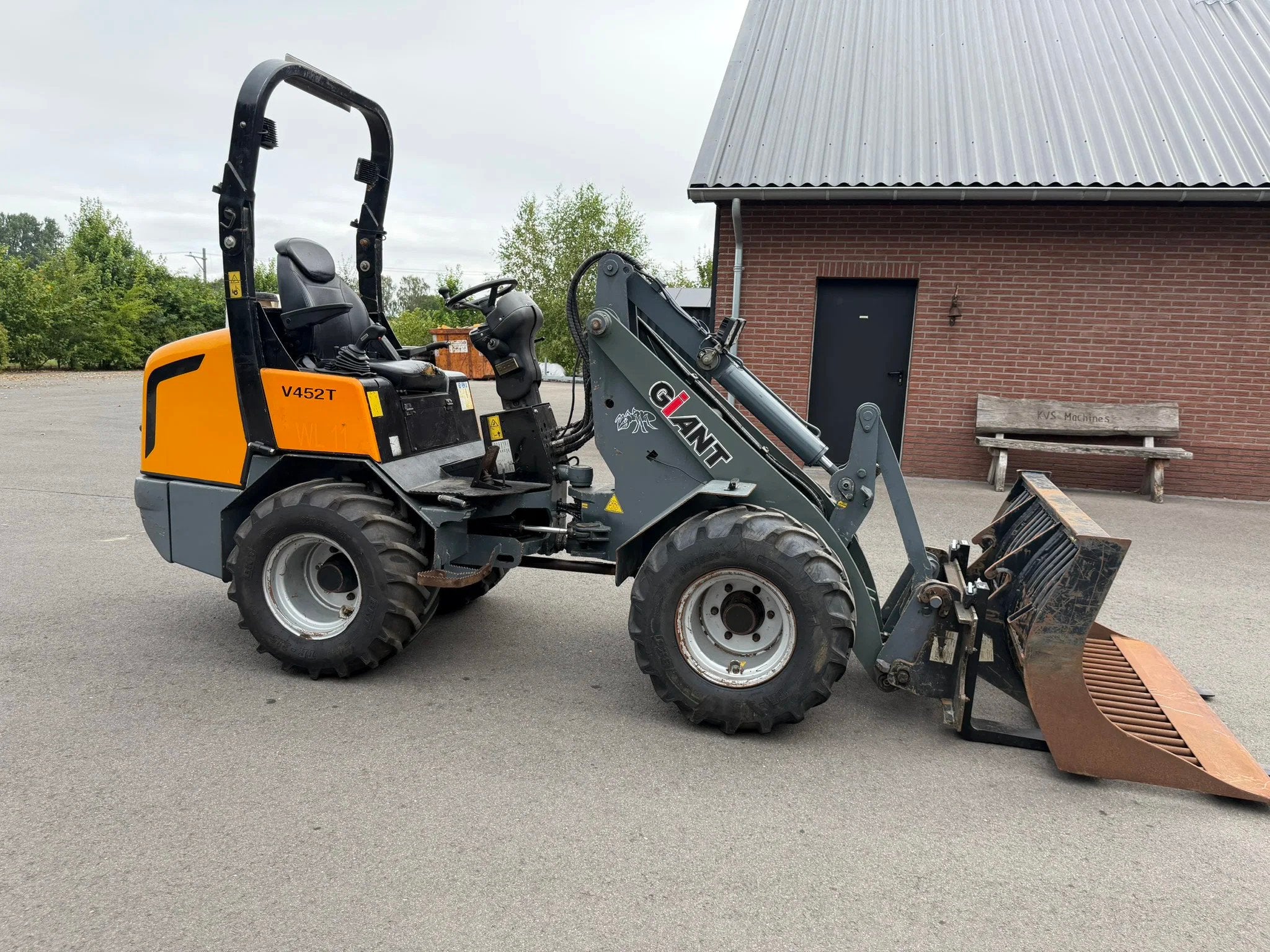 Giant V452T V452T (bj 2012), Zakelijke goederen, Machines en Bouw | Kranen en Graafmachines, Wiellader of Shovel
