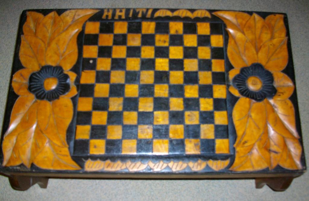 Houten dam/bijzet tafel handgesneden Haiti, Antiek en Kunst, Ophalen of Verzenden