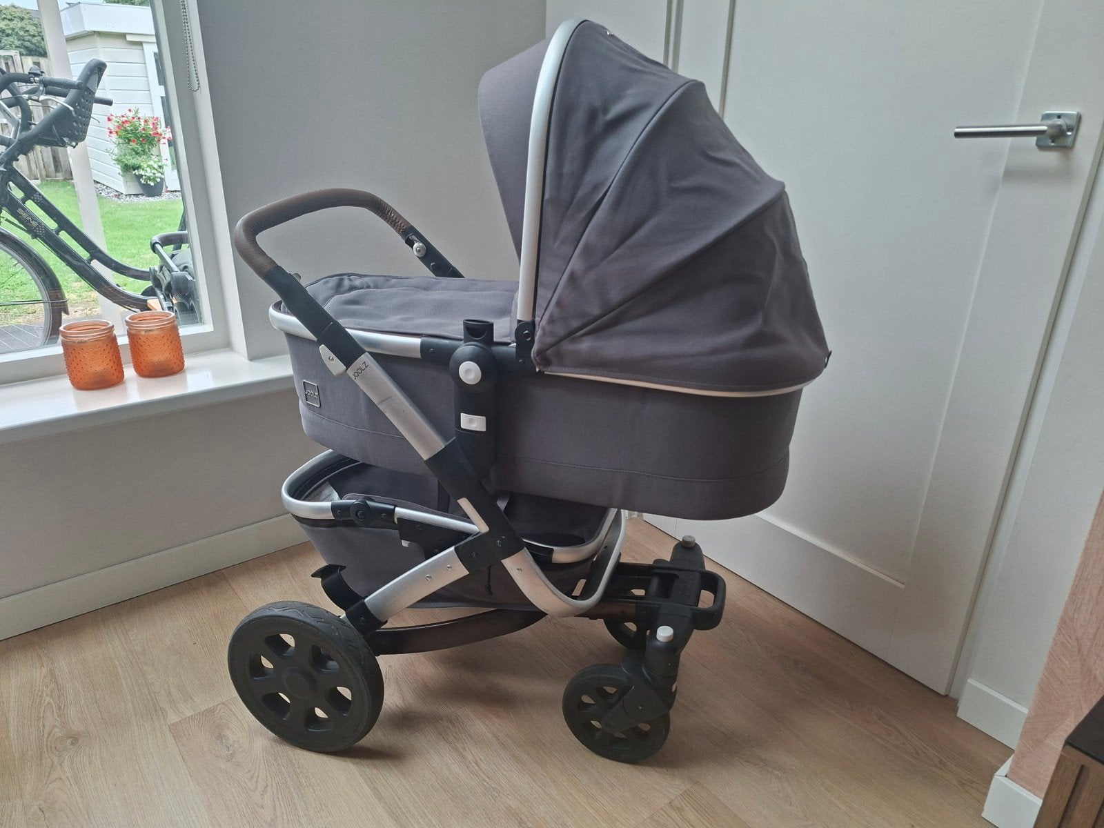 Joolz Geo2 Kinderwagen met voetenzak, Kinderen en Baby's, Kinderwagens en Combinaties, Ophalen, Combiwagen, Overige merken, Verstelbare duwstang