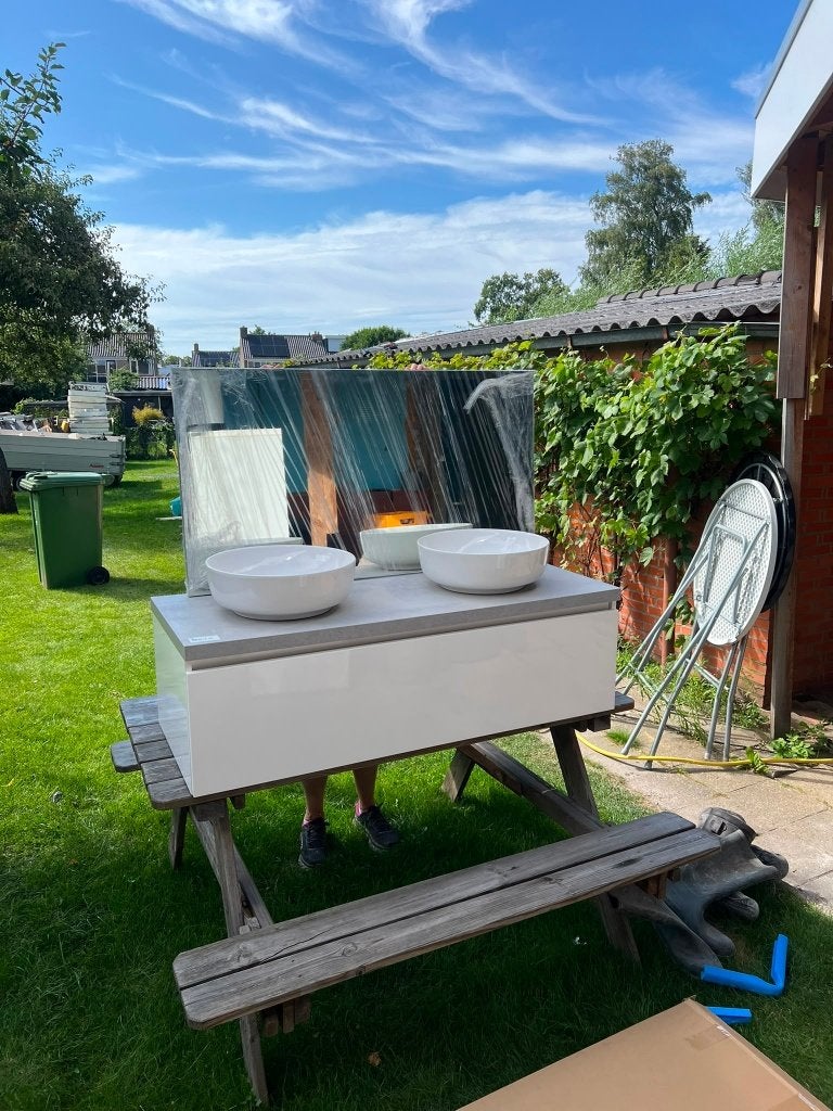 badkamer meubel met spiegel, Huis en Inrichting, Badkamer | Badkamermeubels, Ophalen, 100 tot 150 cm, Zo goed als nieuw, Minder dan 100 cm
