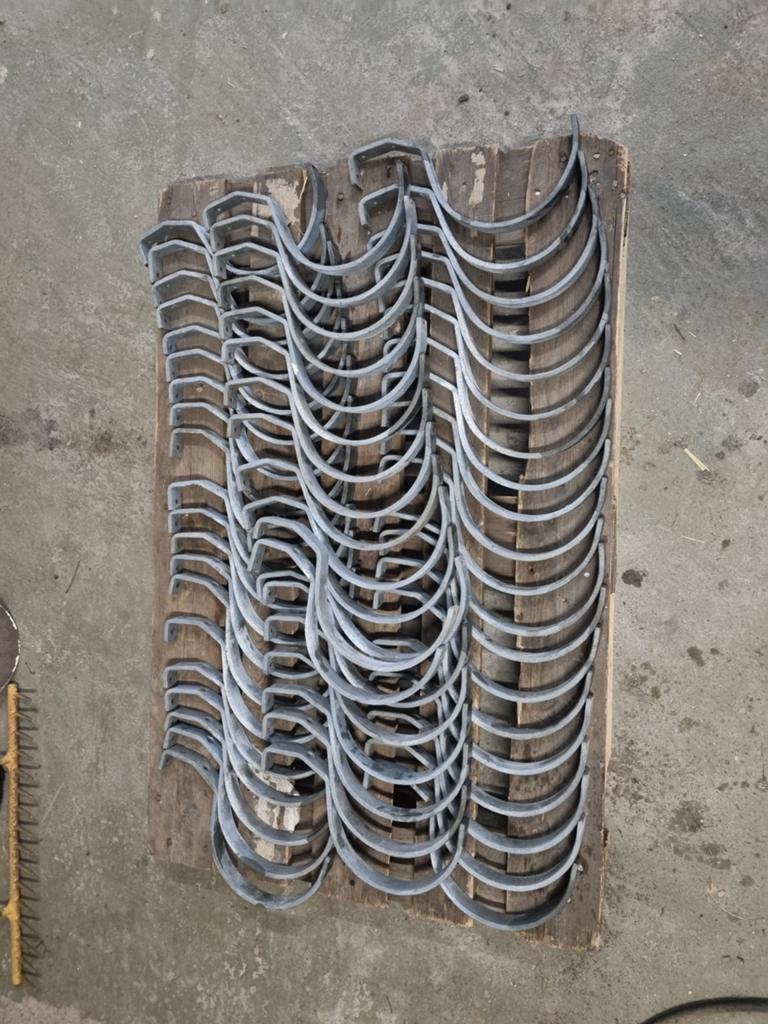 Gootbeugels m44 (60 stuks), Ophalen, Gebruikt