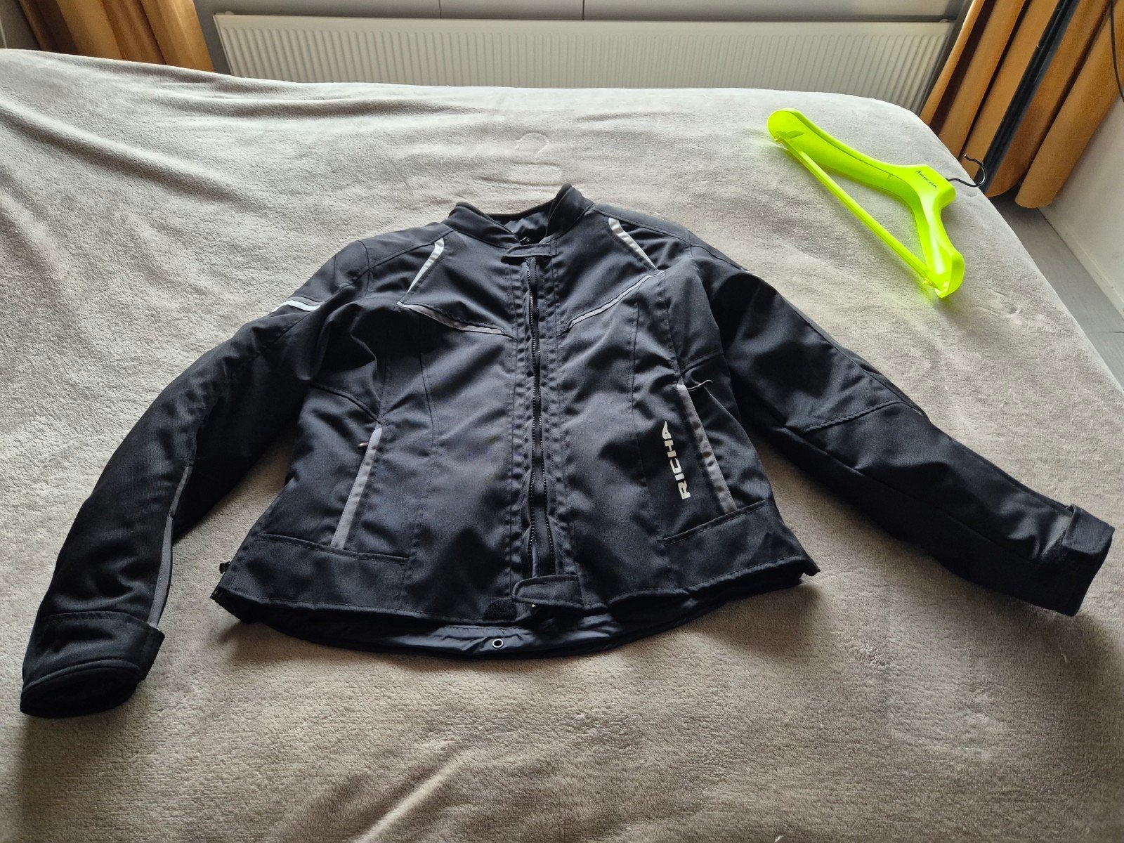 motorpak: Richa jas, Richa broek, Alpinestars laarzen, Dif, Motoren, Ophalen, Nieuw zonder kaartje, Dames, Combipak