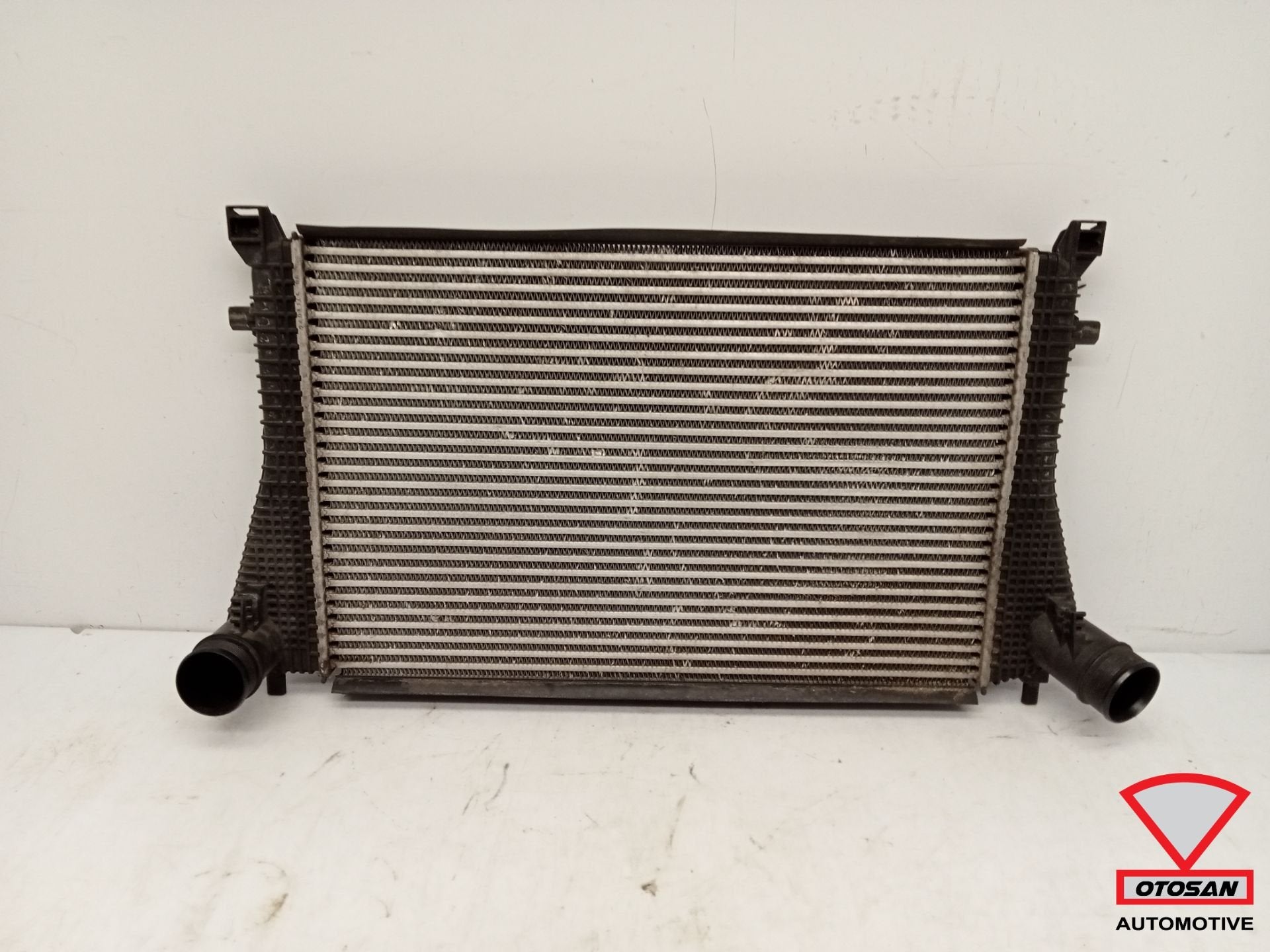 VW Golf 7 GTI Audi S3 8V 2.0 TSI TFSI Intercooler 5Q0145803L, Gebruikt, AUDI AG, Auto-Union-Strasse 1
85045  Ingolstadt, DE, Kundenbetreuung@audi.de