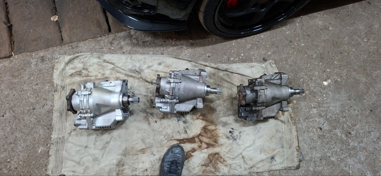 tussenbak 3x   oa audi a3 3.2 dsg 02m, Auto-onderdelen, Ophalen of Verzenden, Nieuw, Audi