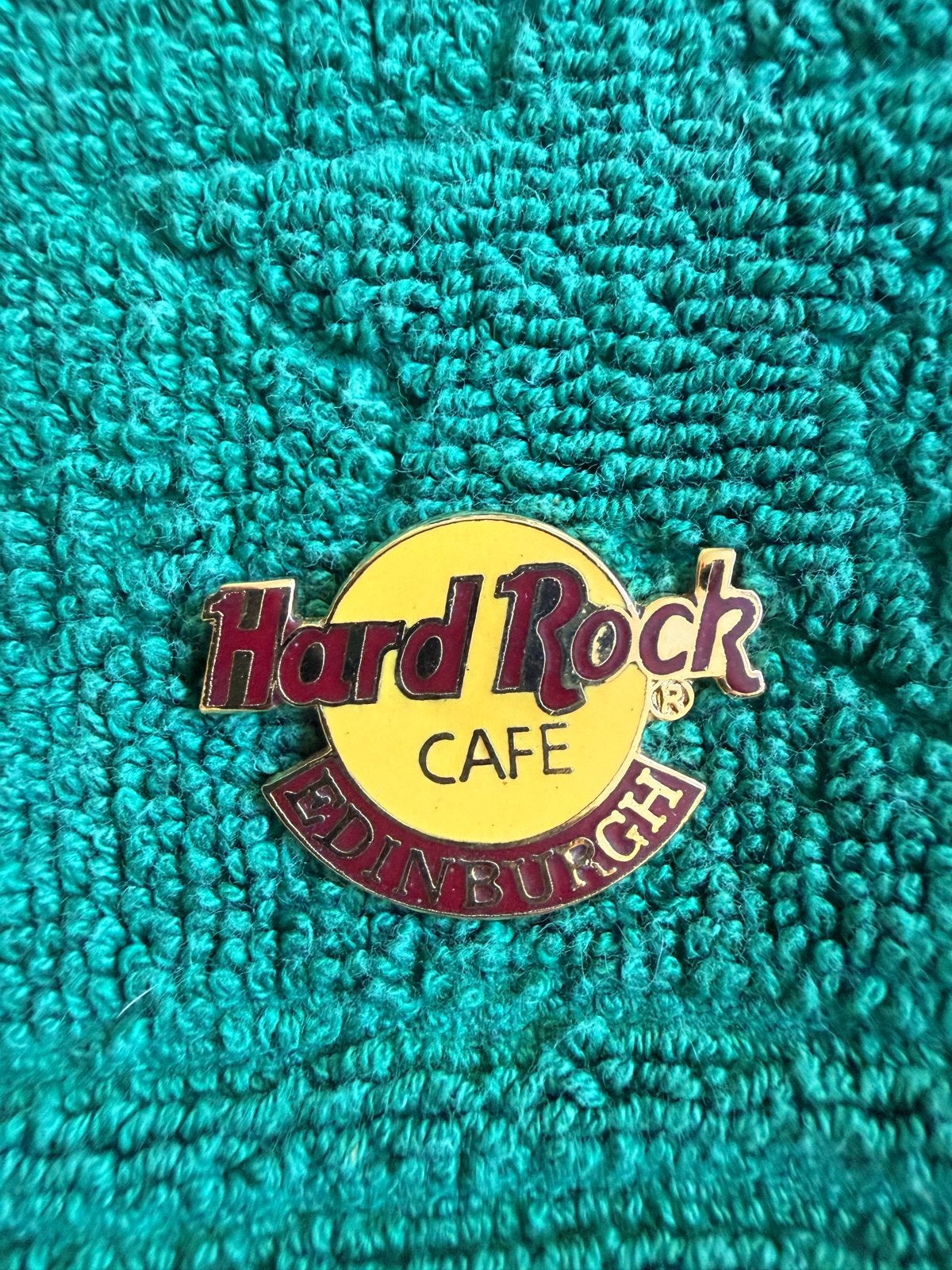 Vintage Hard Rock Cafe Edinburgh Pin Speldje, Verzamelen, Ophalen of Verzenden, Gebruikt, Stad of Land, Speldje of Pin