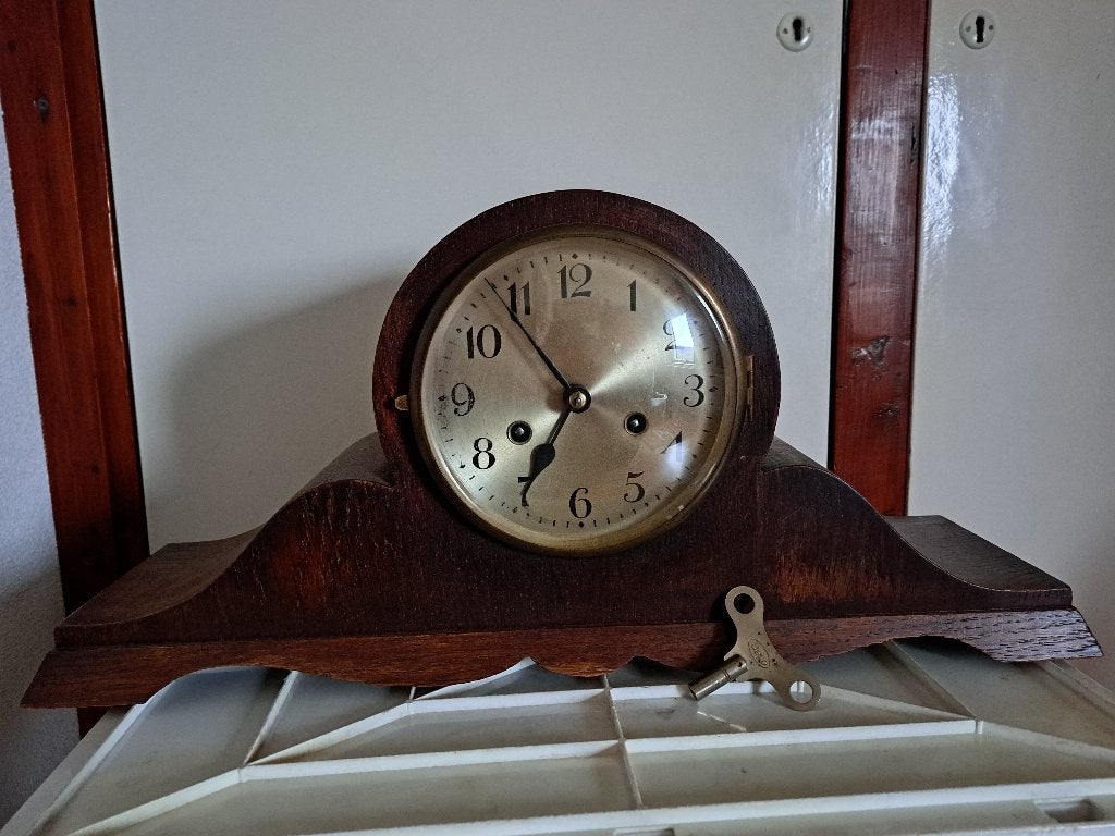 houten schoorsteenmantel klok, Ophalen, Met slagwerk, Analoog, Staande klok