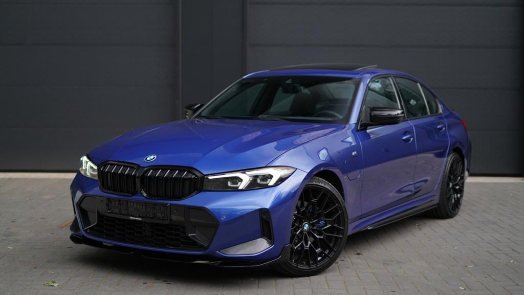 BMW 330e*Hybride* zetelverwarming* Pano* keyless, Auto's, BMW, Particulier, 3-Serie, ABS, Achteruitrijcamera, Adaptieve lichten