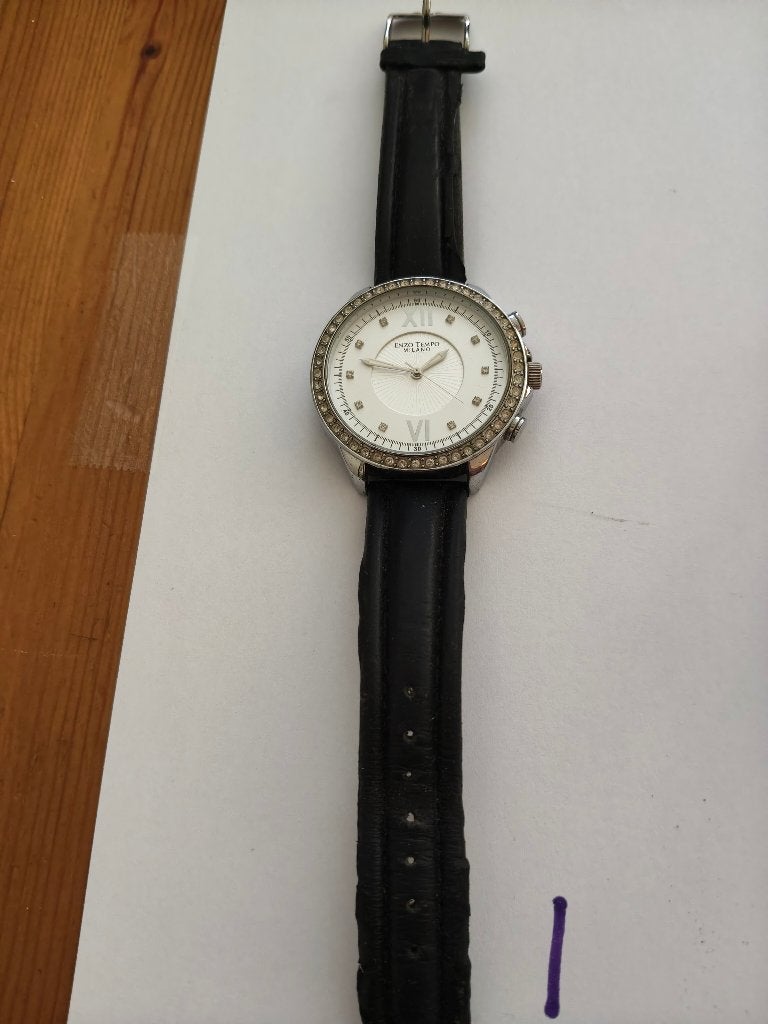 A diverse horloge's ..enzo milano - gut - regal - mondaine, Verzenden, Overige materialen, Overige merken, 1960 of later
