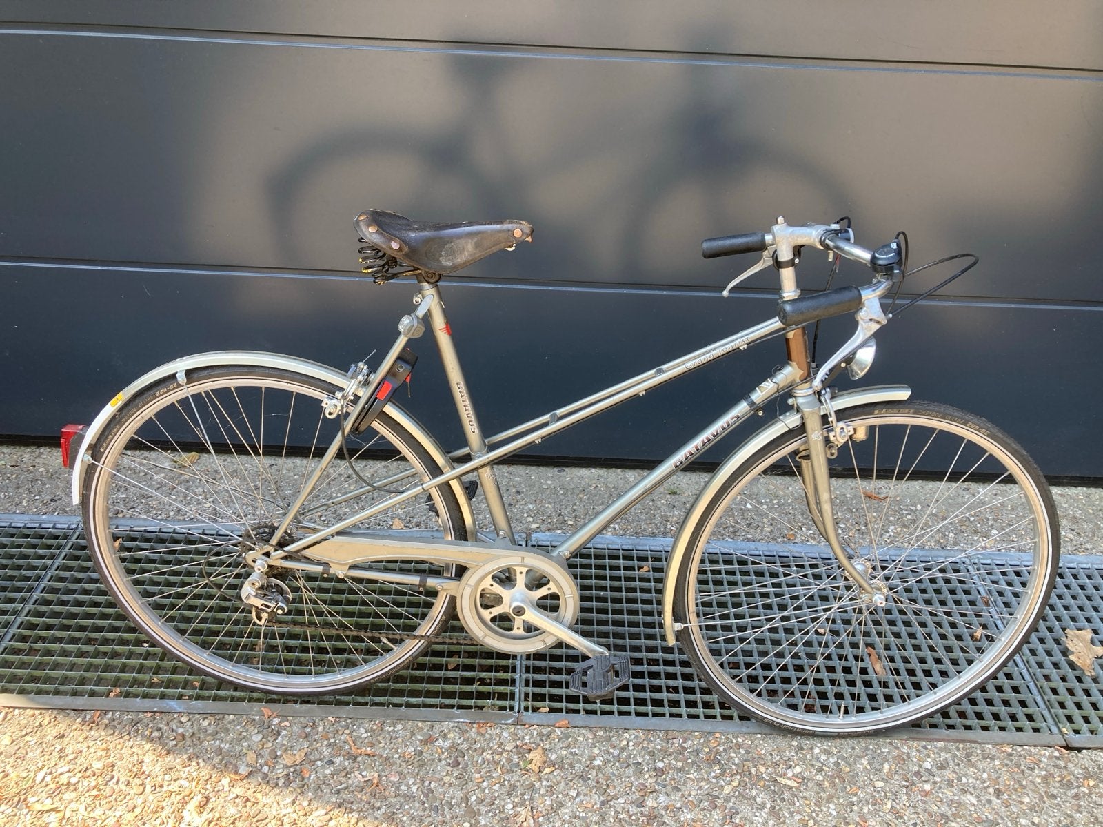 Vintage Batavus Grand Tourist met nieuwe anti-lek banden, Fietsen en Brommers, Fietsen | Dames | Damesfietsen, Ophalen of Verzenden