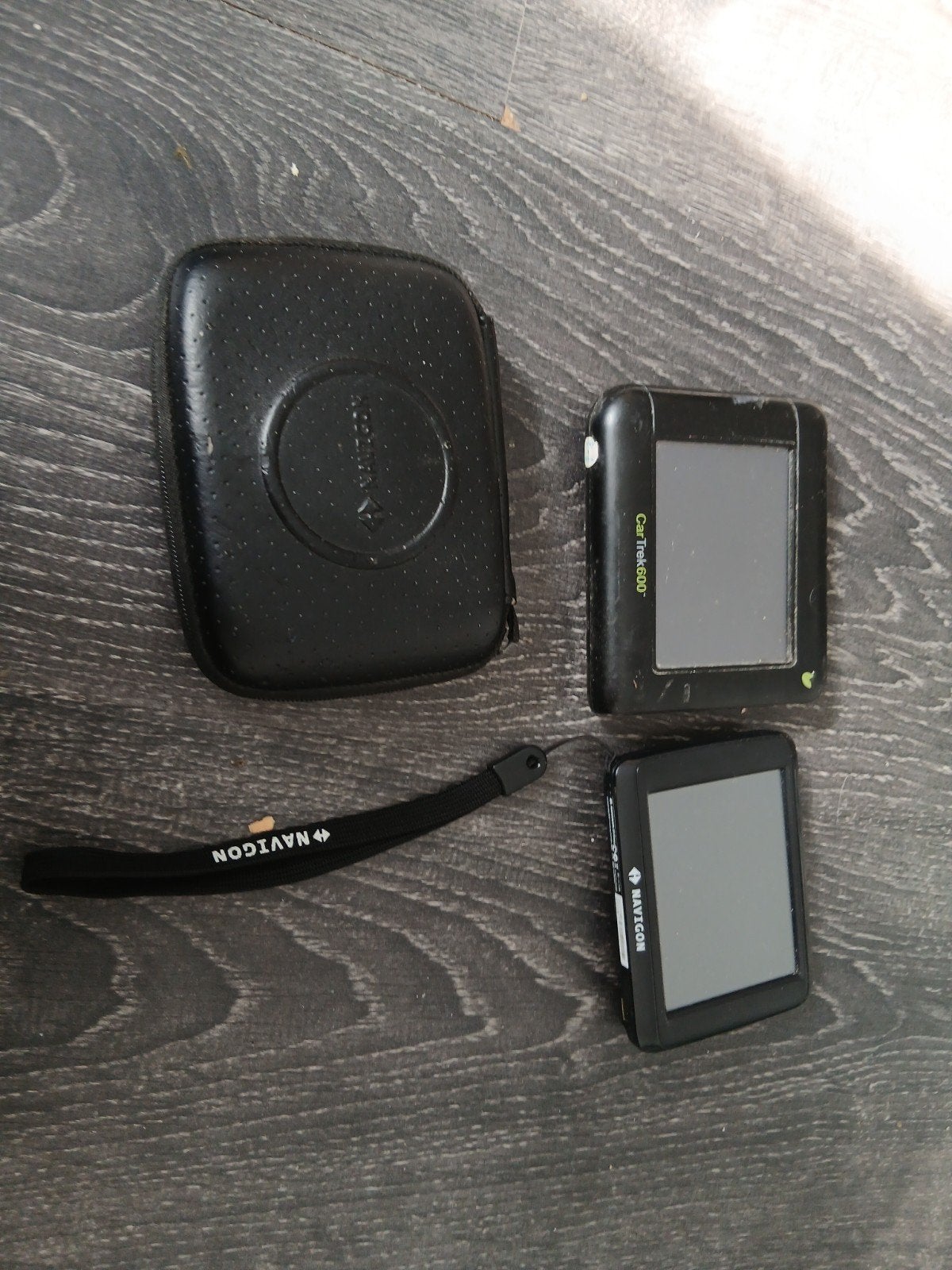 Navigatiesystemen (2 stuks) met hoesje en polsband, Ophalen of Verzenden, Gebruikt