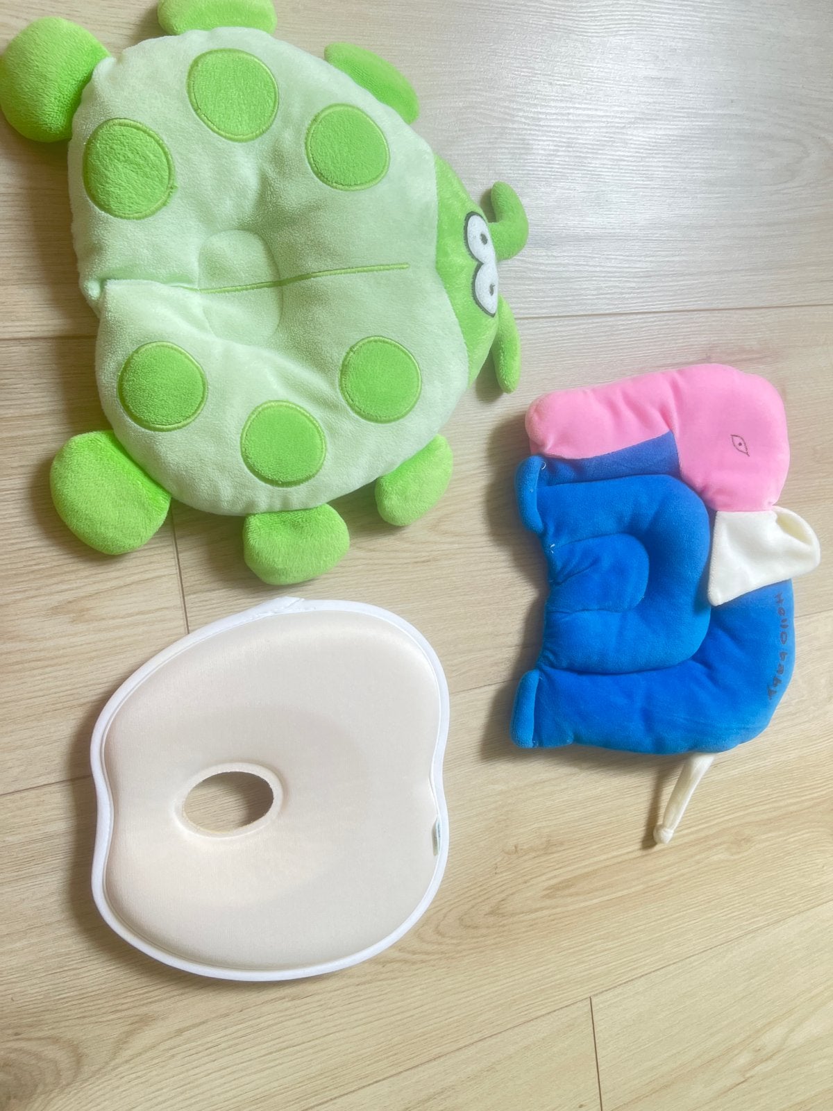 Babyjem en andere babykussens/hoofdsteunen, Ophalen of Verzenden, Zo goed als nieuw