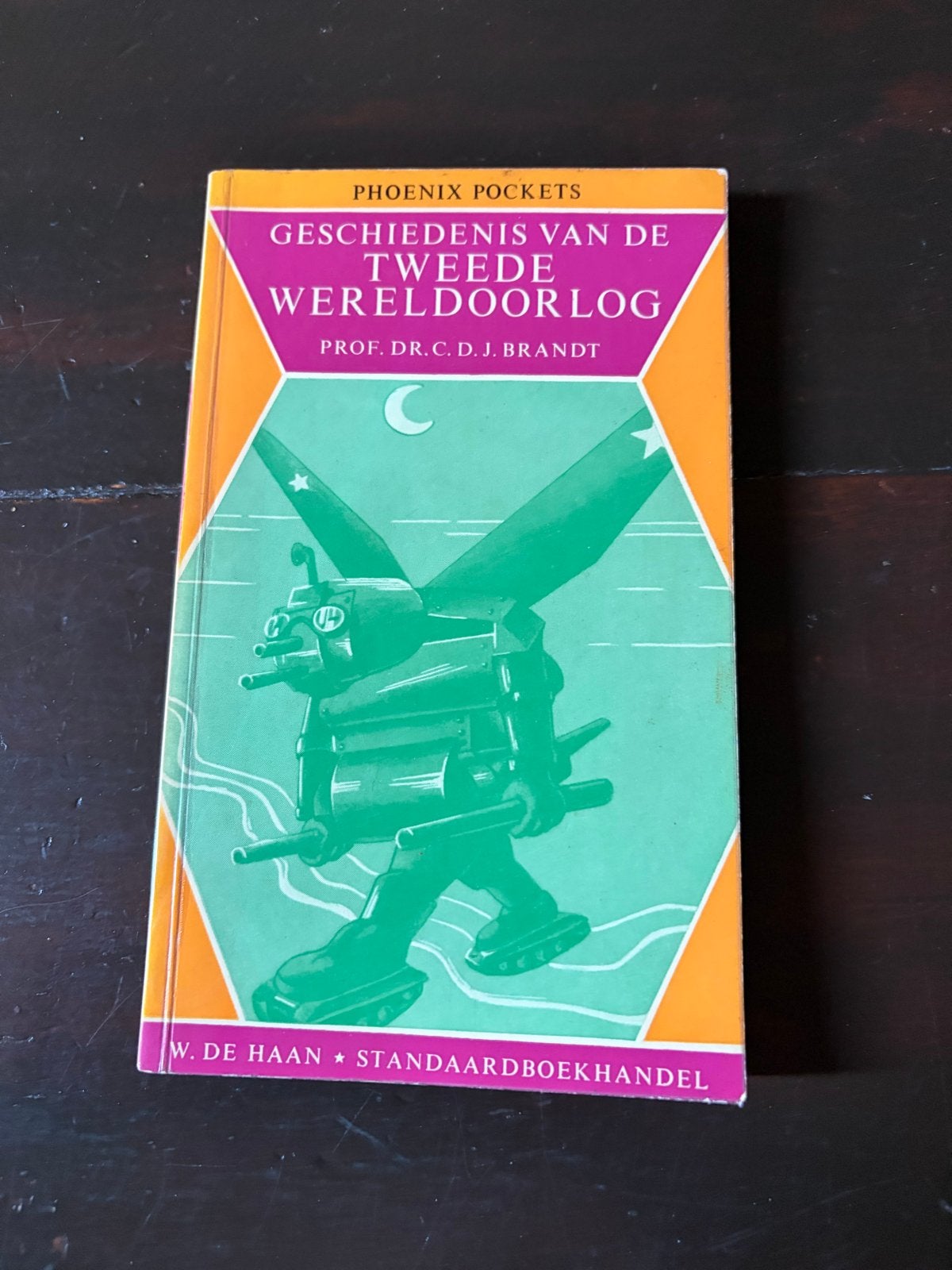 Geschiedenis van de Tweede Wereldoorlog - Prof. Dr. C.D.J. B, Boeken, Ophalen of Verzenden, 20e eeuw of later, Gelezen, Europa