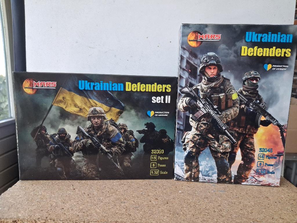 Ukrainian Defenders /32, Verzenden, Nieuw, Groter dan 1:35, Figuur of Figuren