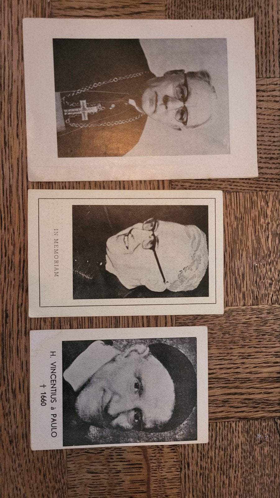 Set van 4 bidprentjes, waaronder H. Vincentius à Paulo, Verzamelen, Ophalen of Verzenden, Bidprentje