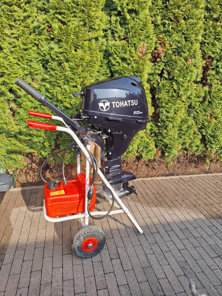 Buitenboordmotor Tohatsu 9.9 kortstaart, Ophalen, 5 tot 10 pk, Viertaktmotor, Zo goed als nieuw