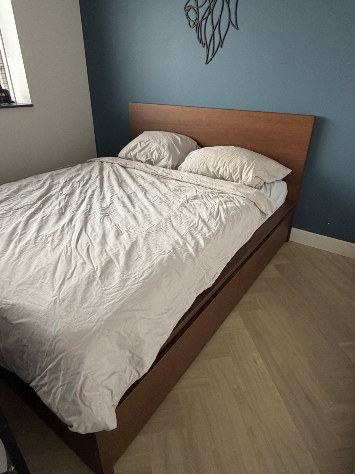IKEA Malm Bed 160x200 cm met twee lades in Walnootkleur hout, Ophalen, Bruin, Tweepersoons, Zo goed als nieuw