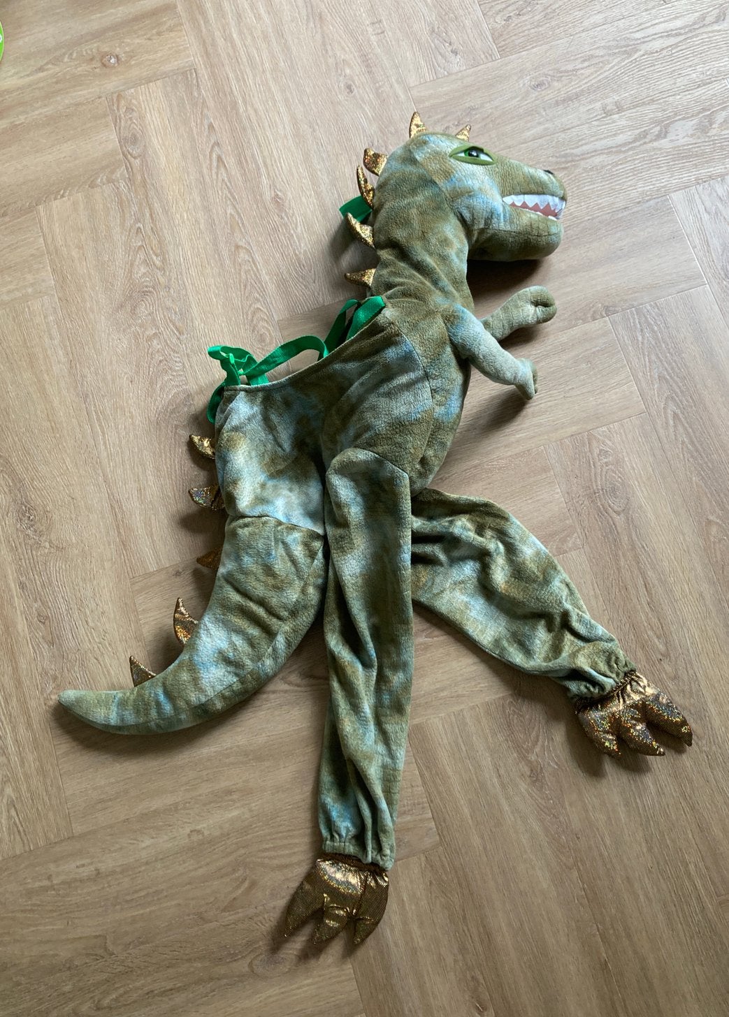Dinosaurus verkleedpak - dino trex, Kinderen en Baby's, Carnavalskleding en Verkleedspullen, Zo goed als nieuw, Jongen of Meisje