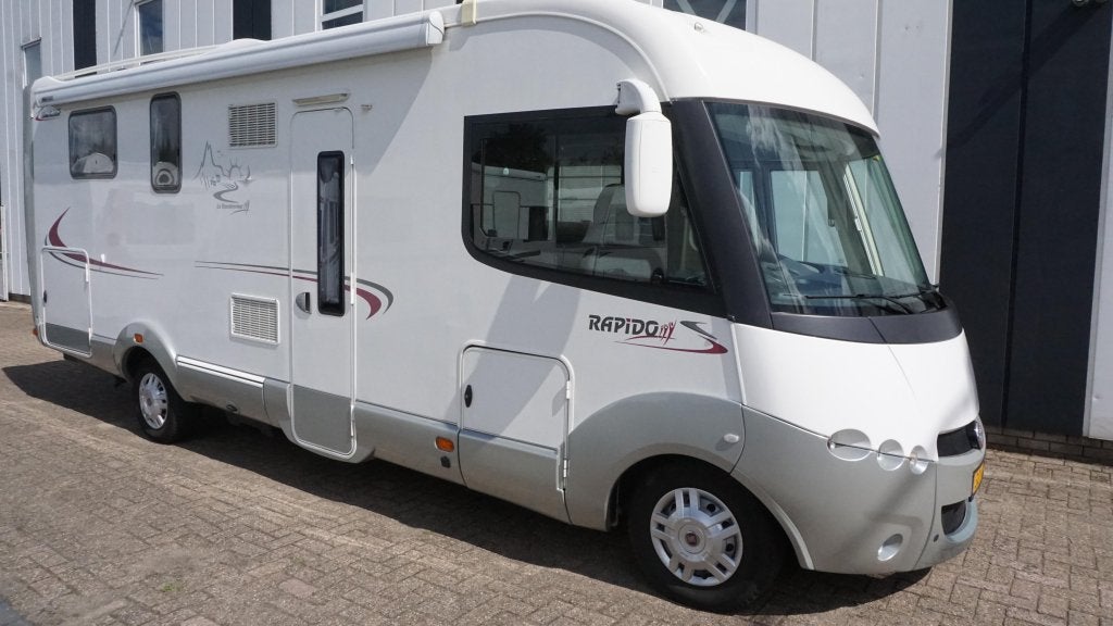 Rapido Le Randonneur 9092 DF 1e eig. 3850 kg, Caravans en Kamperen, Campers, Ringverwarming, Fiat, Bedrijf, L-zit