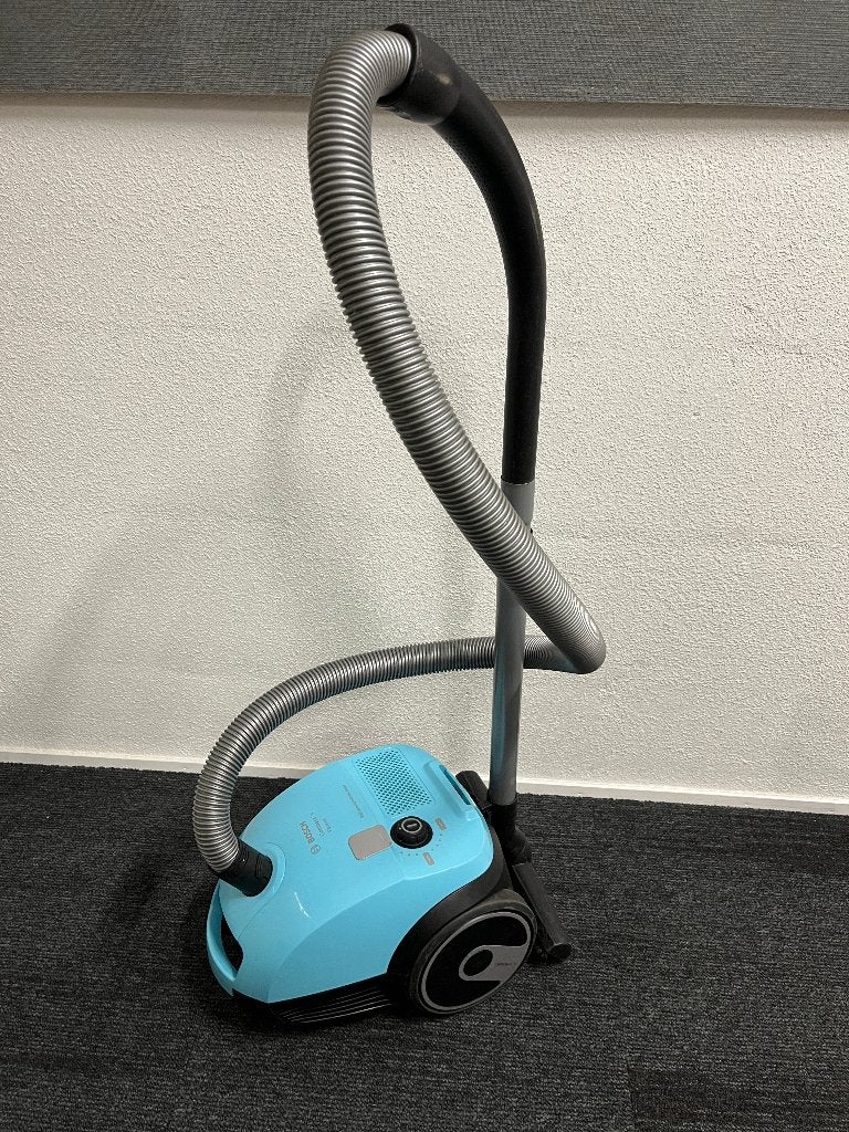 Compacte Bosch stofzuiger . Compaxx`x Parquet . 600watt, Ophalen of Verzenden, Gebruikt, Overige