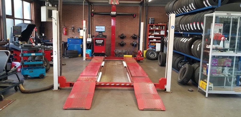 4 koloms hefbrug autobrug Zippo 2405 VW 4000Kg 1997 APK brug, Ophalen